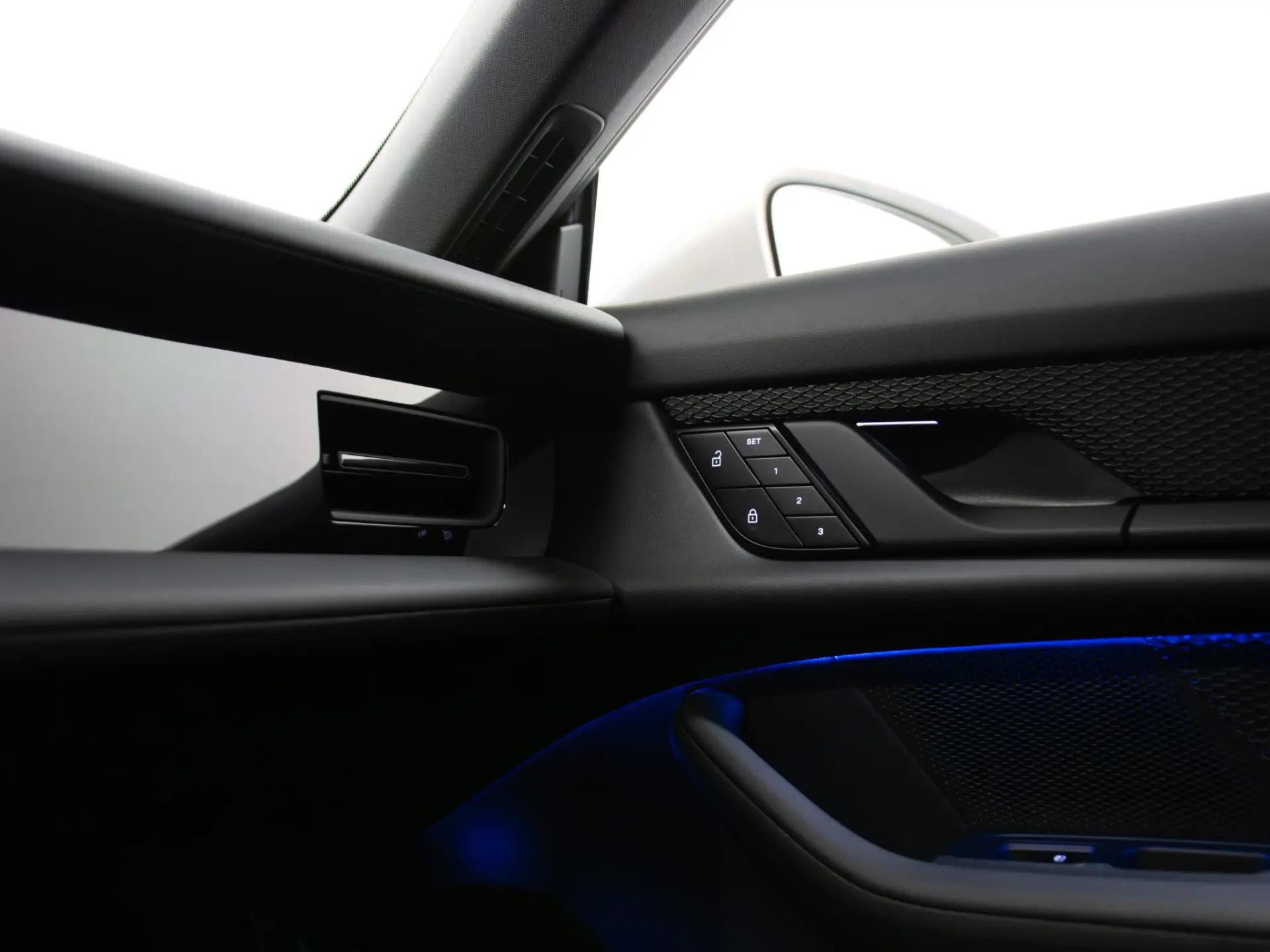 Taycan 4S Cross Turismo 