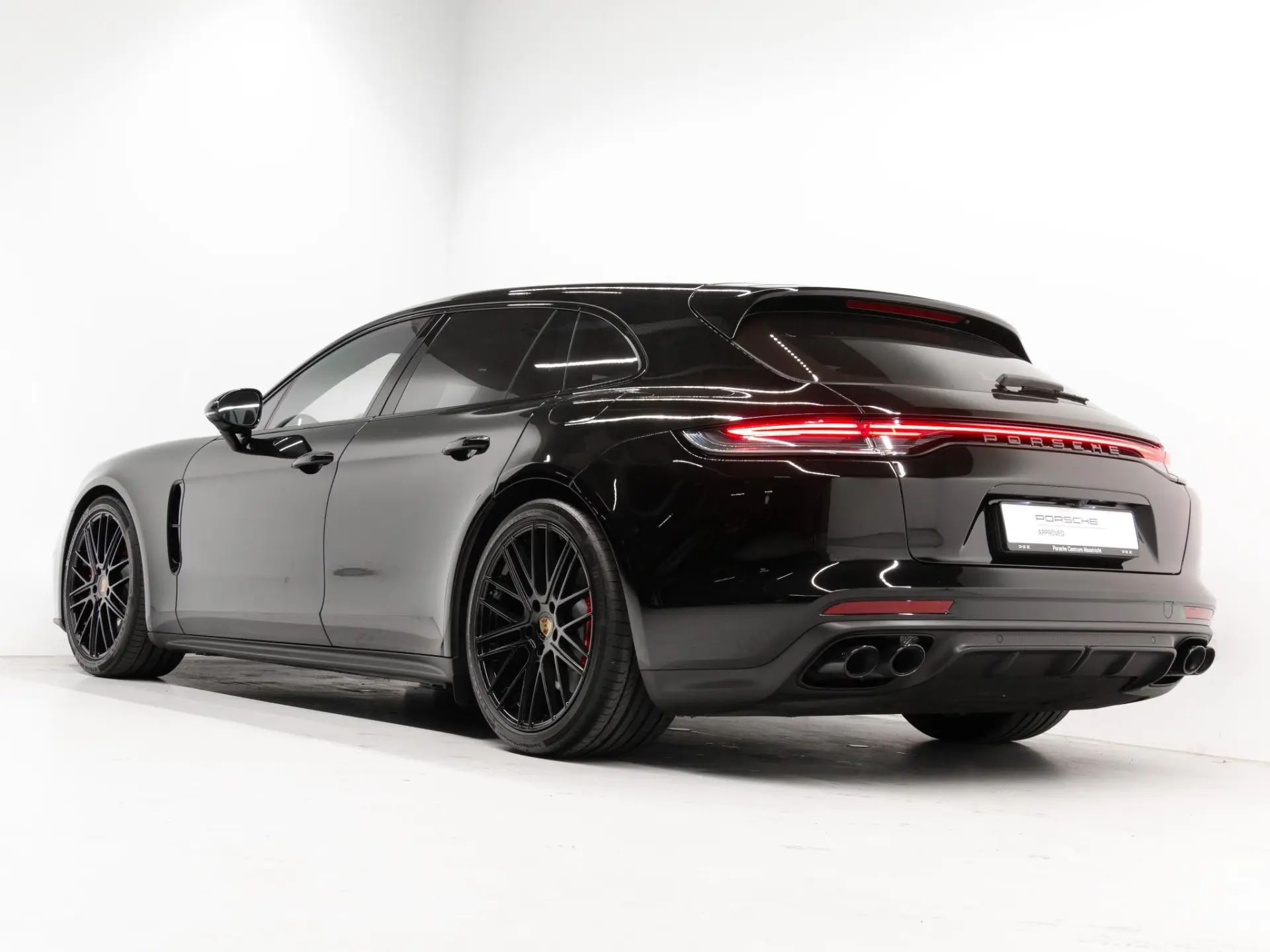 Panamera 4 E-Hybrid Platinum Edition