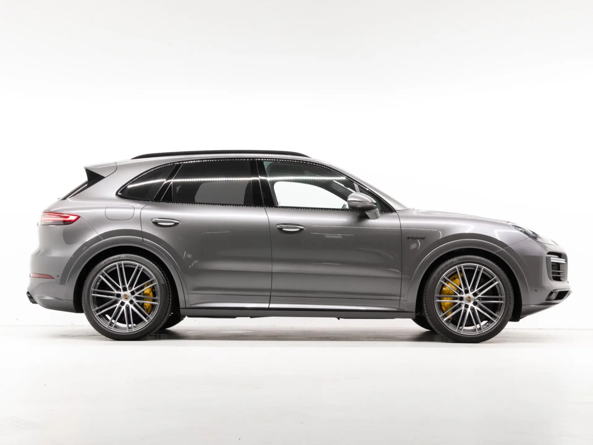Cayenne Turbo S E-Hybrid