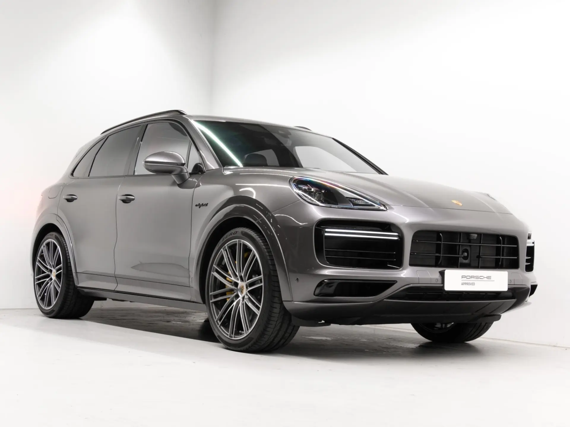 Cayenne Turbo S E-Hybrid