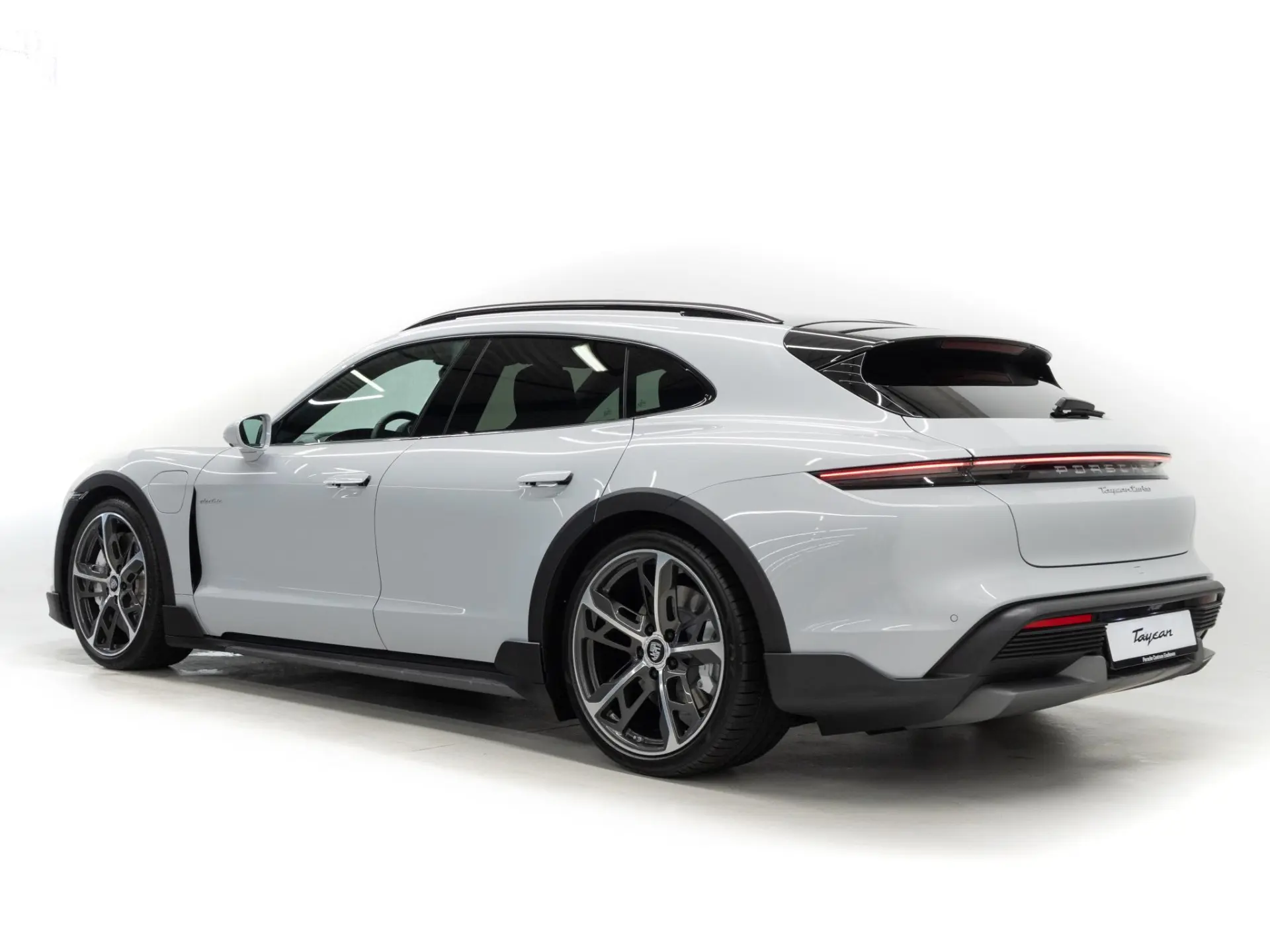 Taycan Turbo Cross Turismo
