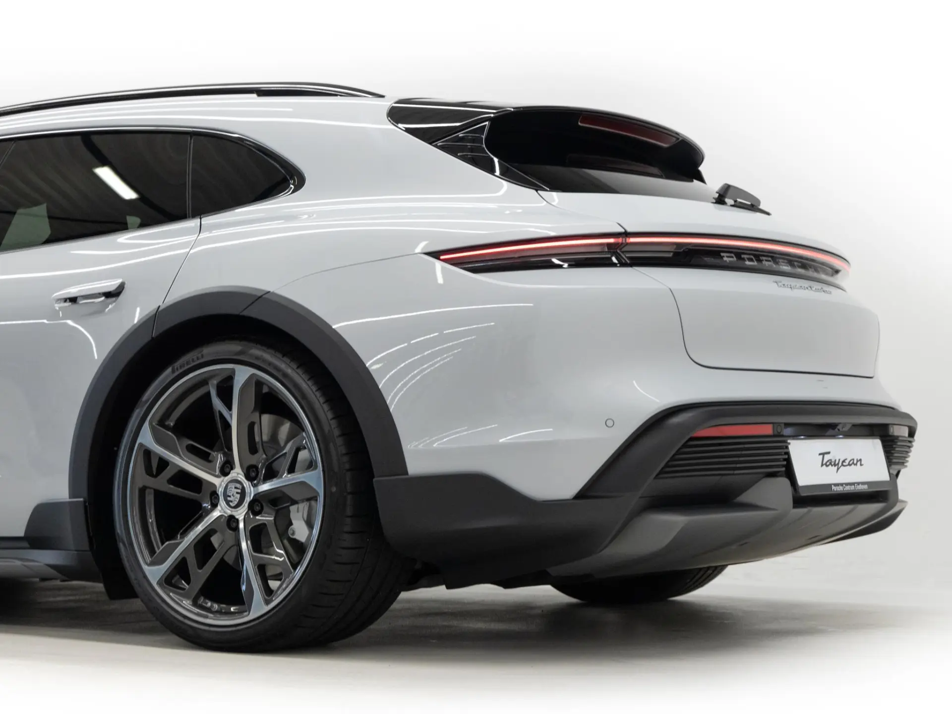 Taycan Turbo Cross Turismo