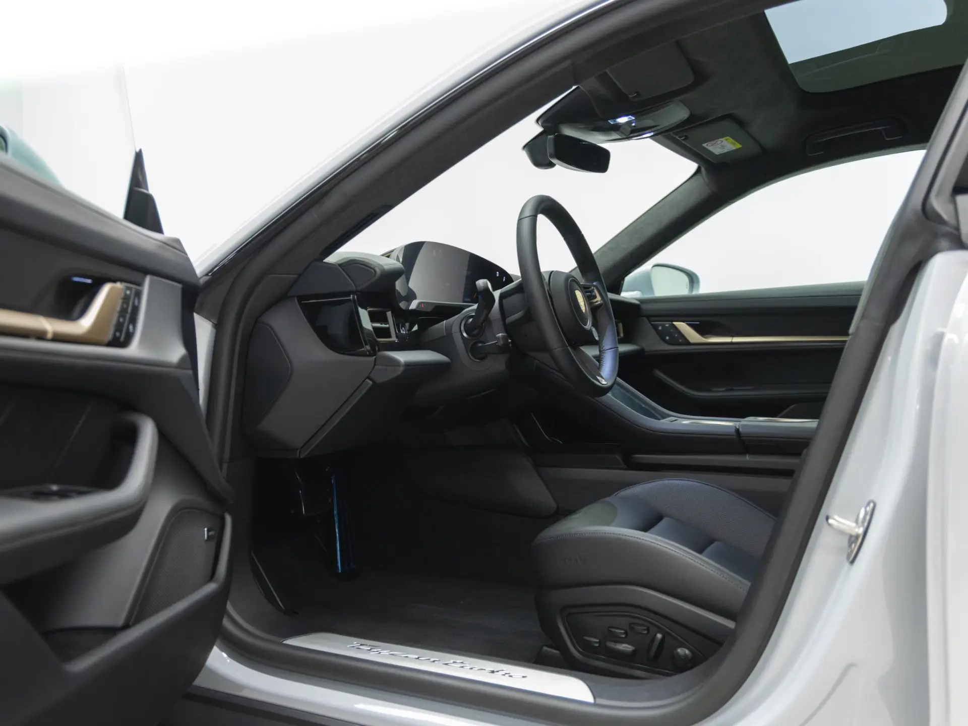 Taycan Turbo Cross Turismo
