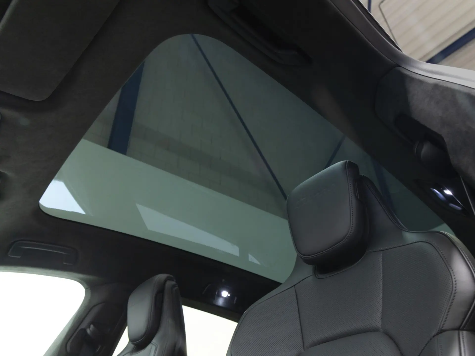 Taycan Turbo Cross Turismo