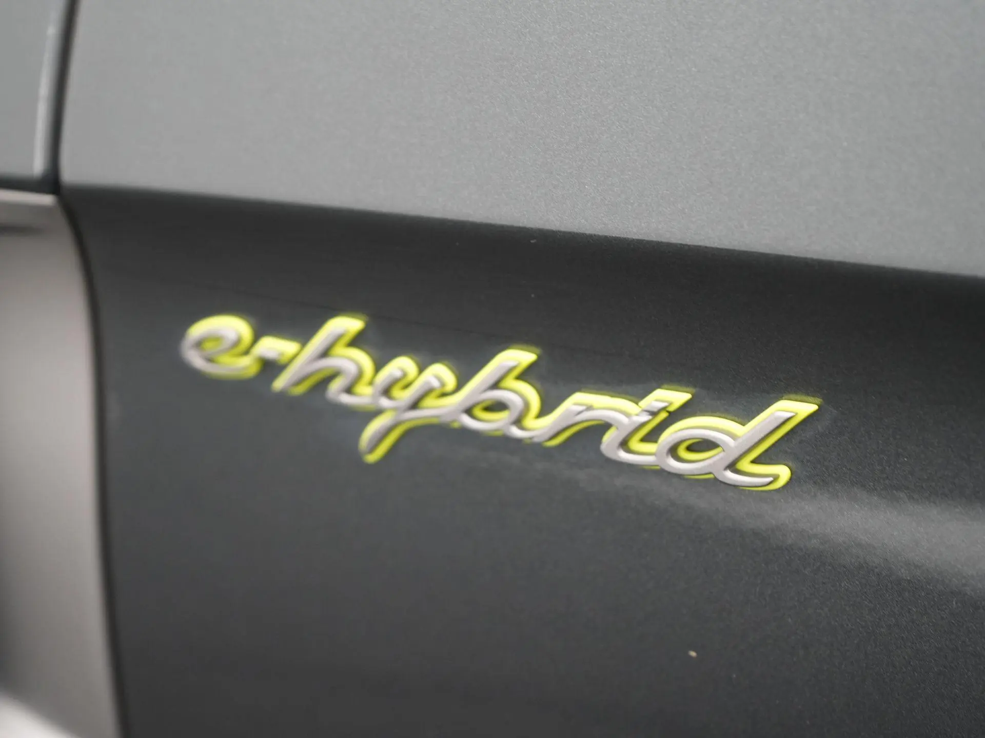 Panamera 4 E-Hybrid Sport Turismo Platinum Edition