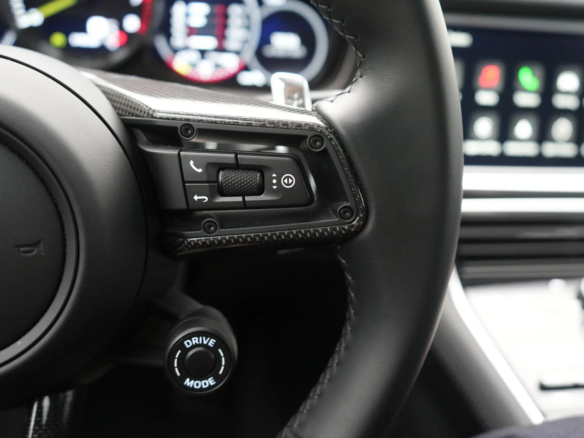 Panamera 4 E-Hybrid Sport Turismo Platinum Edition