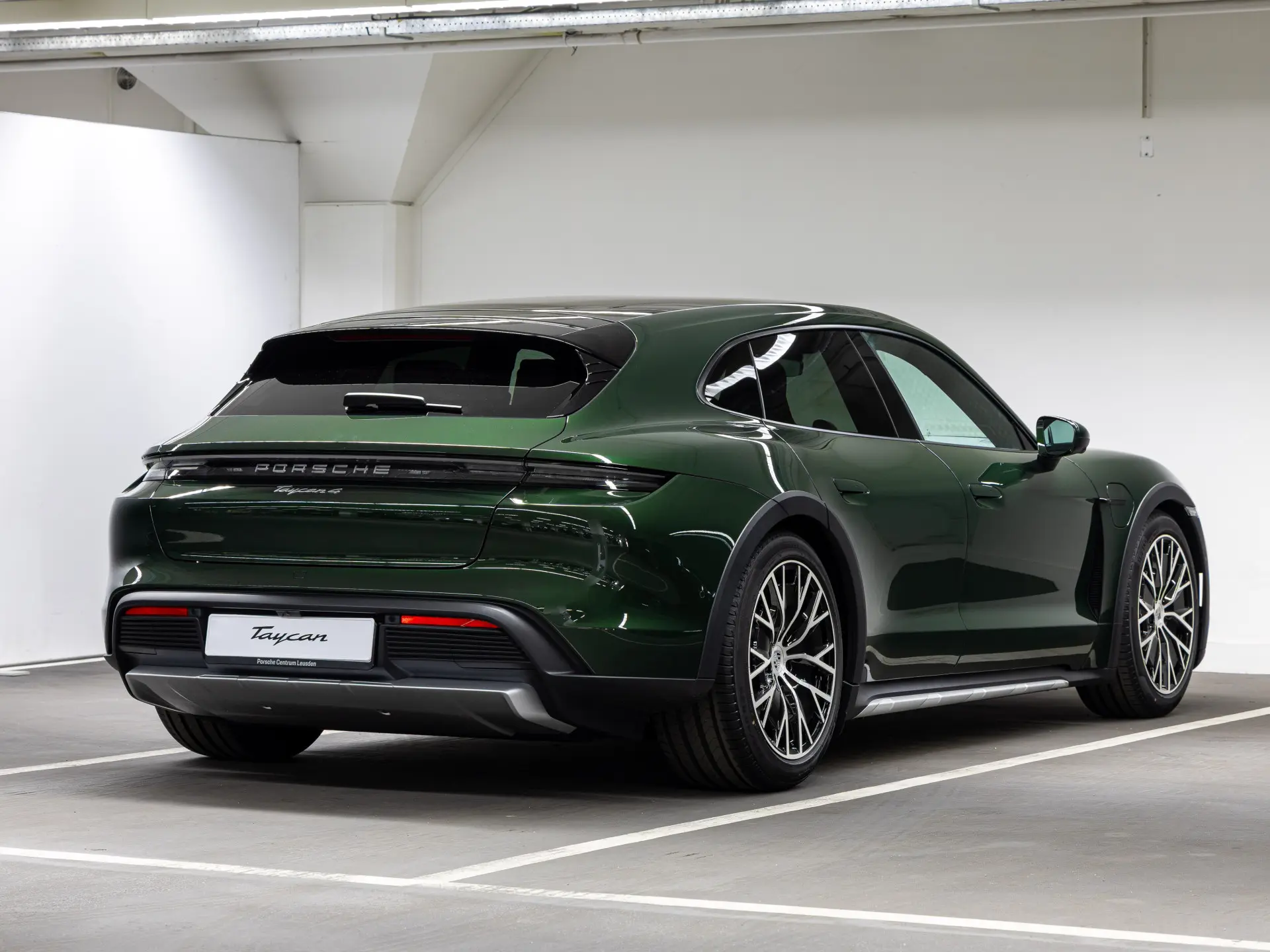 Taycan 4 Cross Turismo