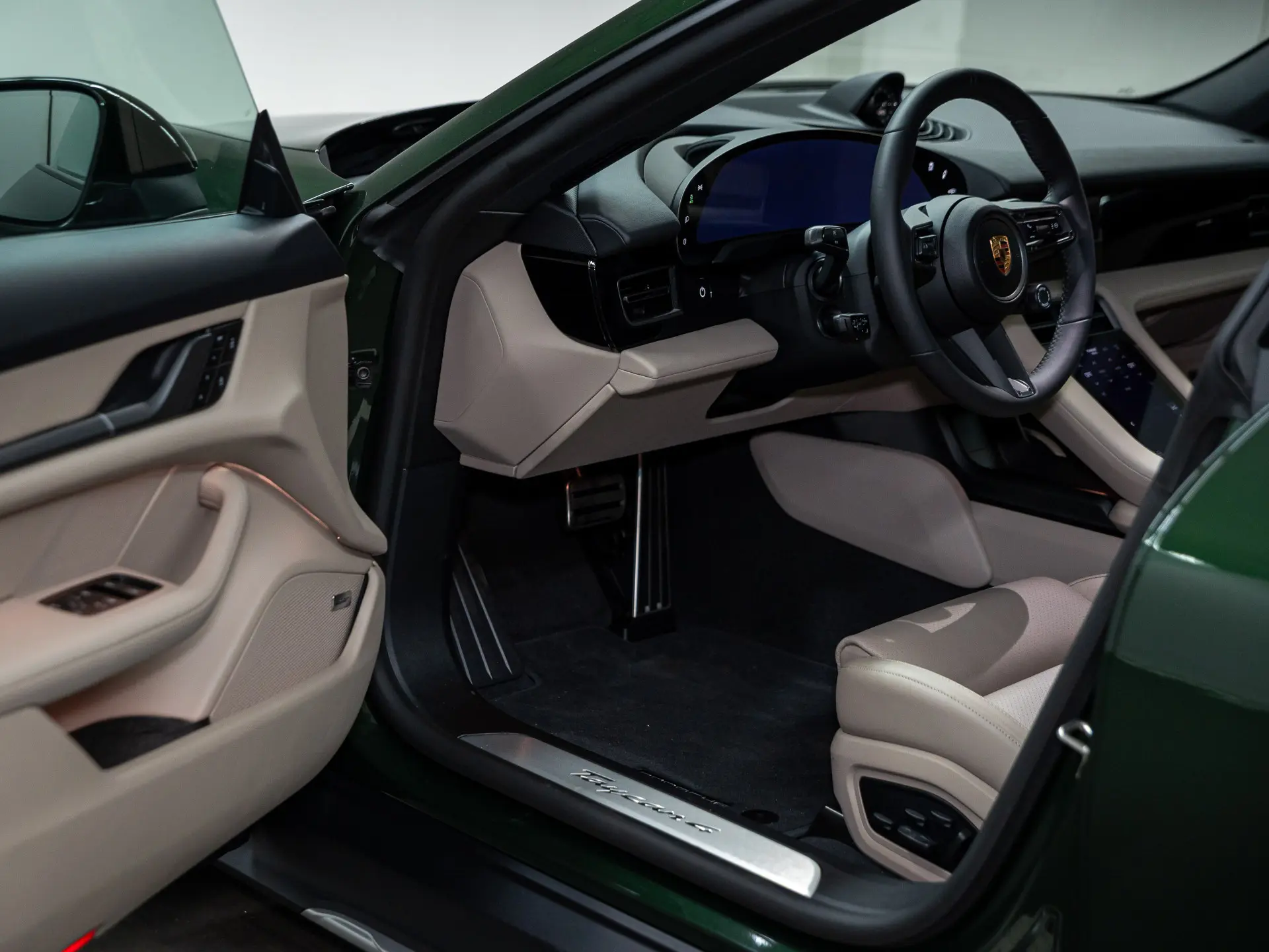 Taycan 4 Cross Turismo