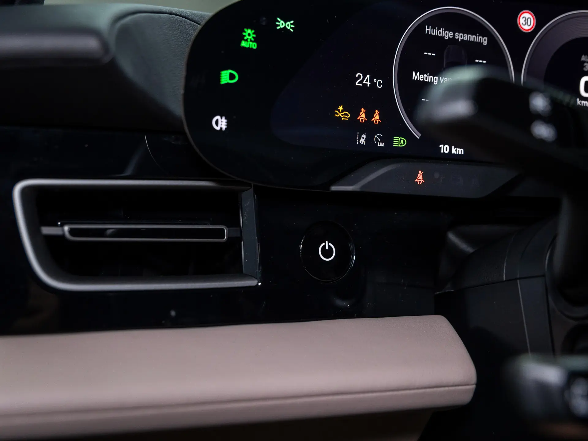 Taycan 4 Cross Turismo