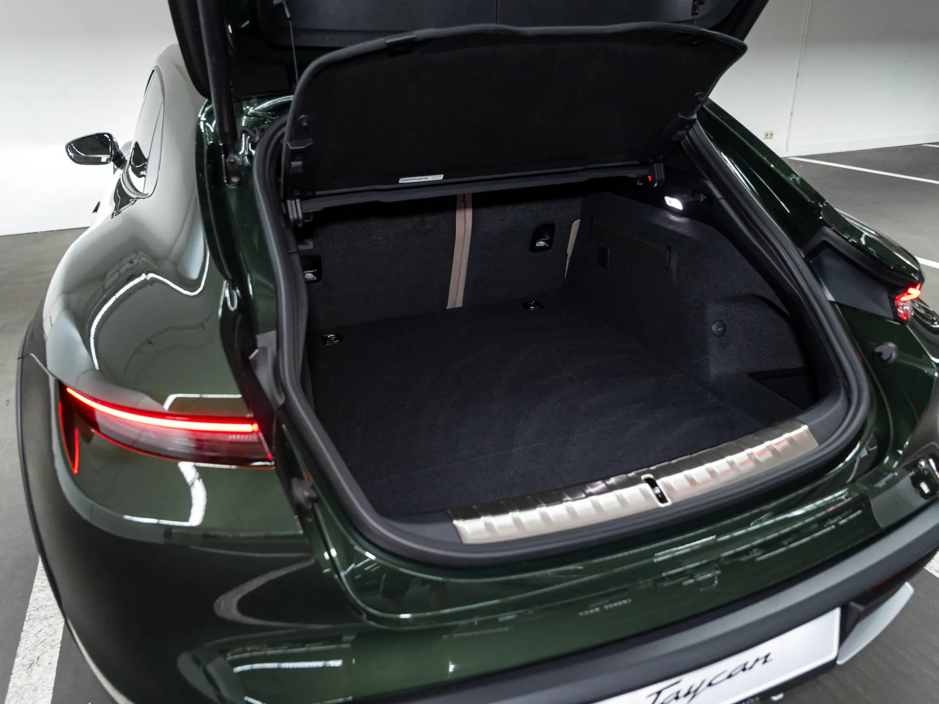 Taycan 4 Cross Turismo