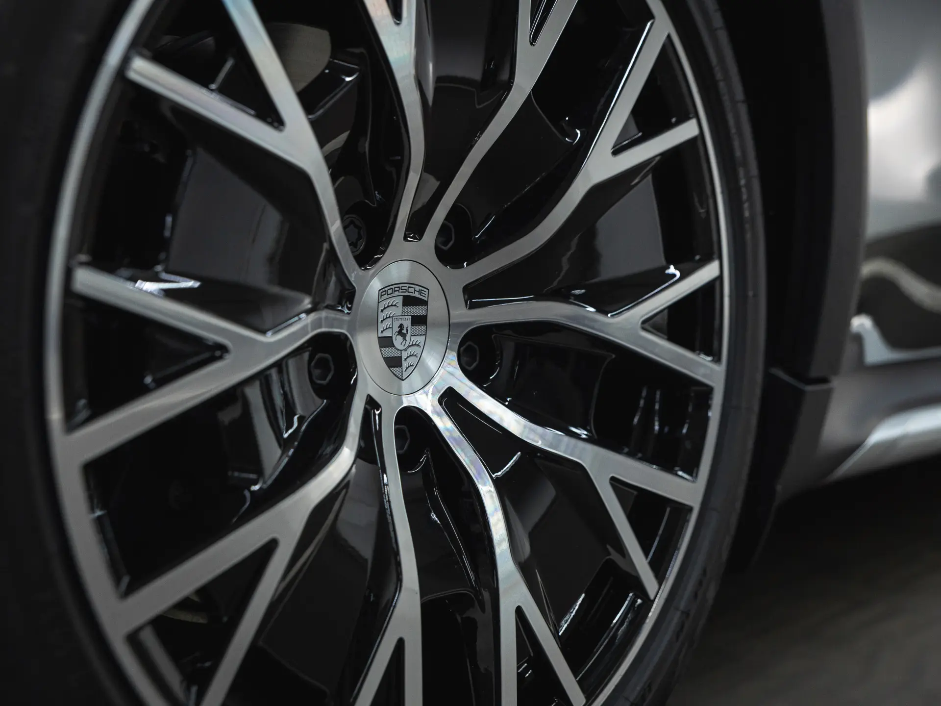 Taycan 4 Cross Turismo