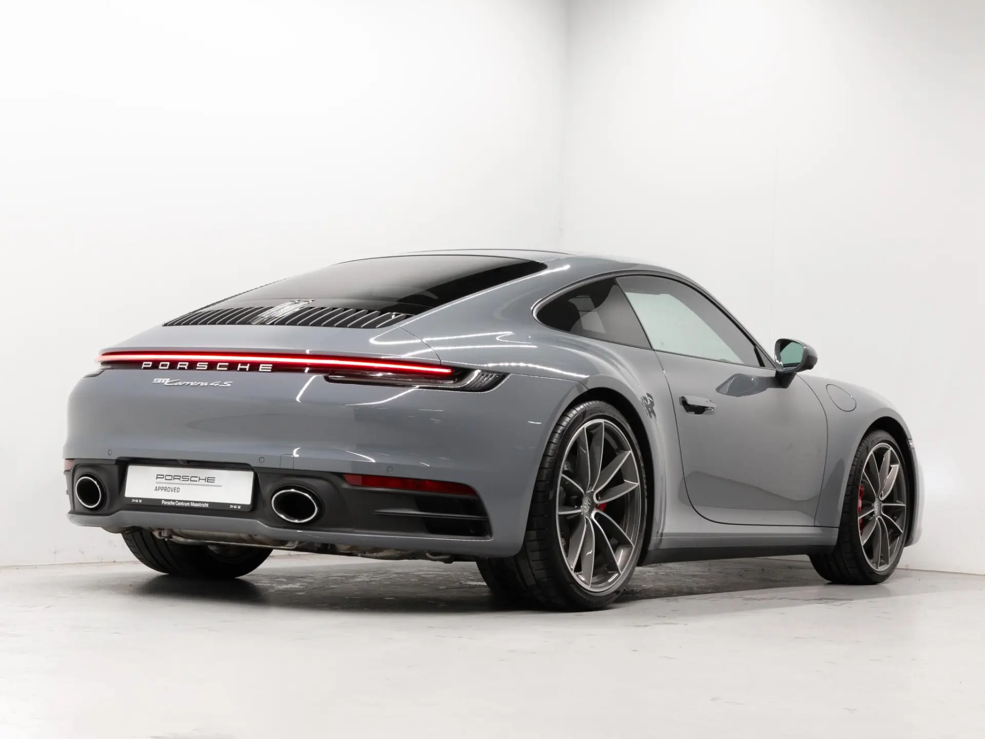 911 Carrera 4S