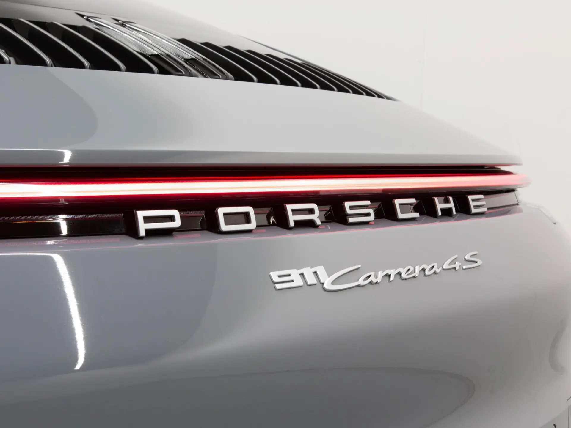 911 Carrera 4S