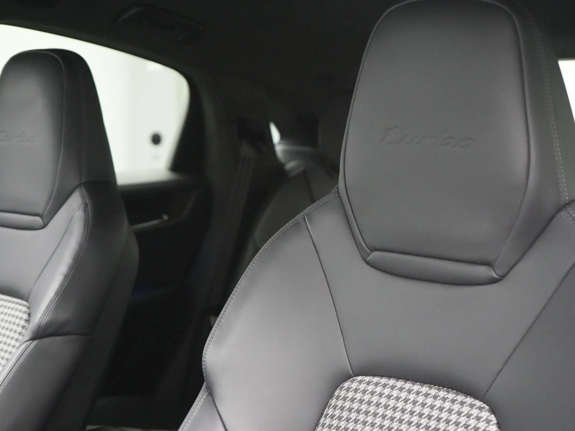 Cayenne Turbo E-Hybrid Coupé
