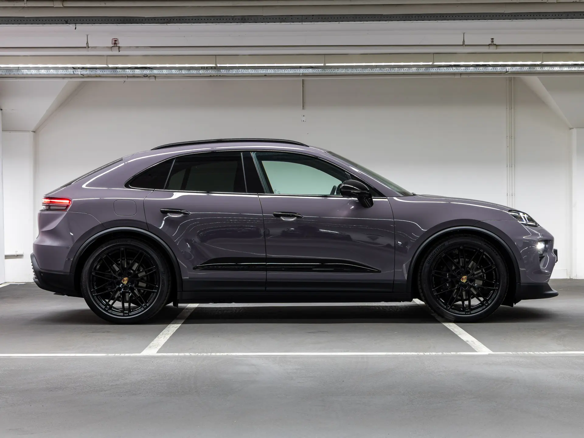Macan 4