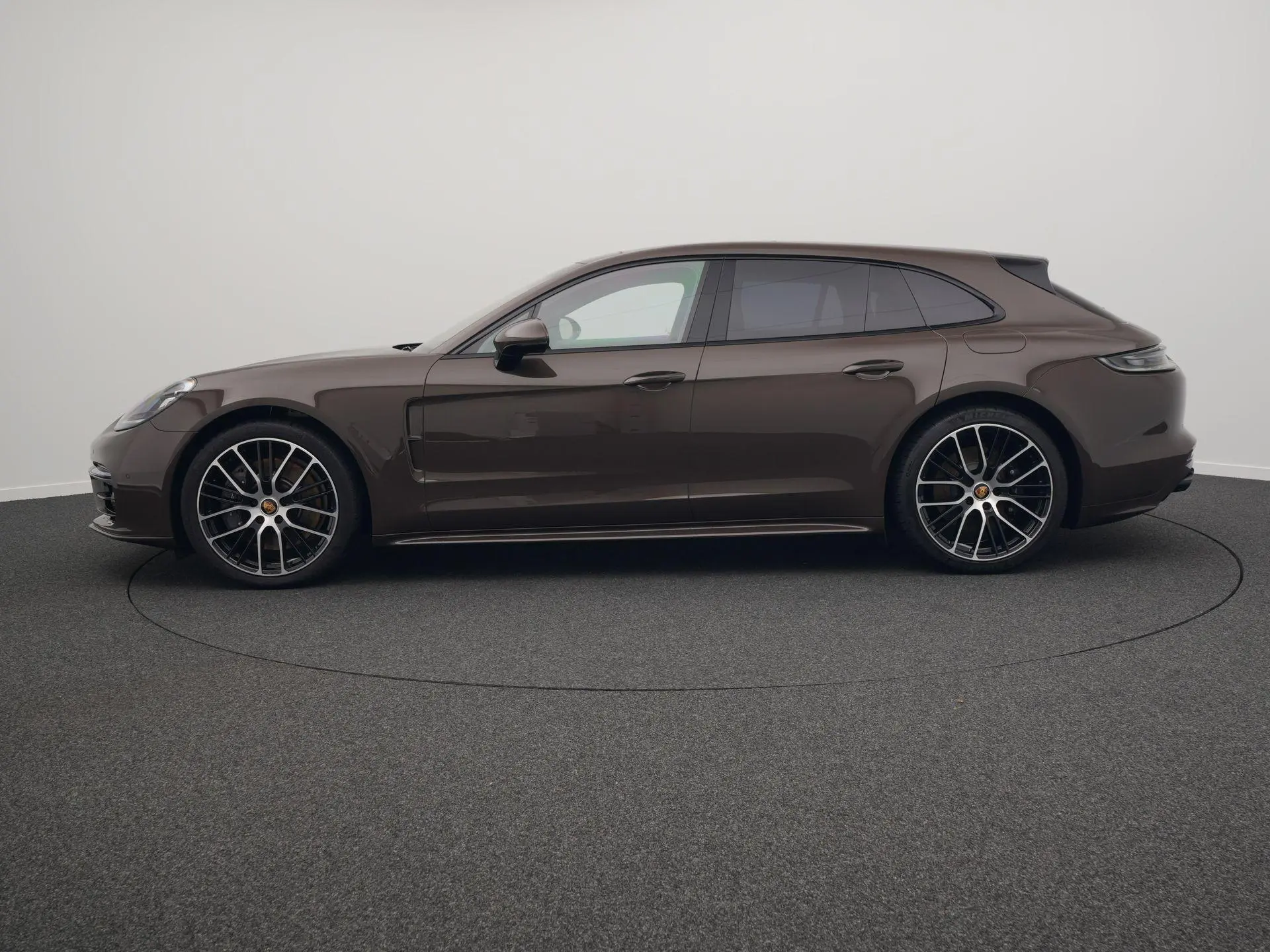 Panamera Sport Turismo 4 E-Hybrid Platinum Edition