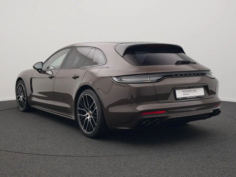 Porsche Panamera Sport Turismo 4 E-Hybrid Platinum Edition