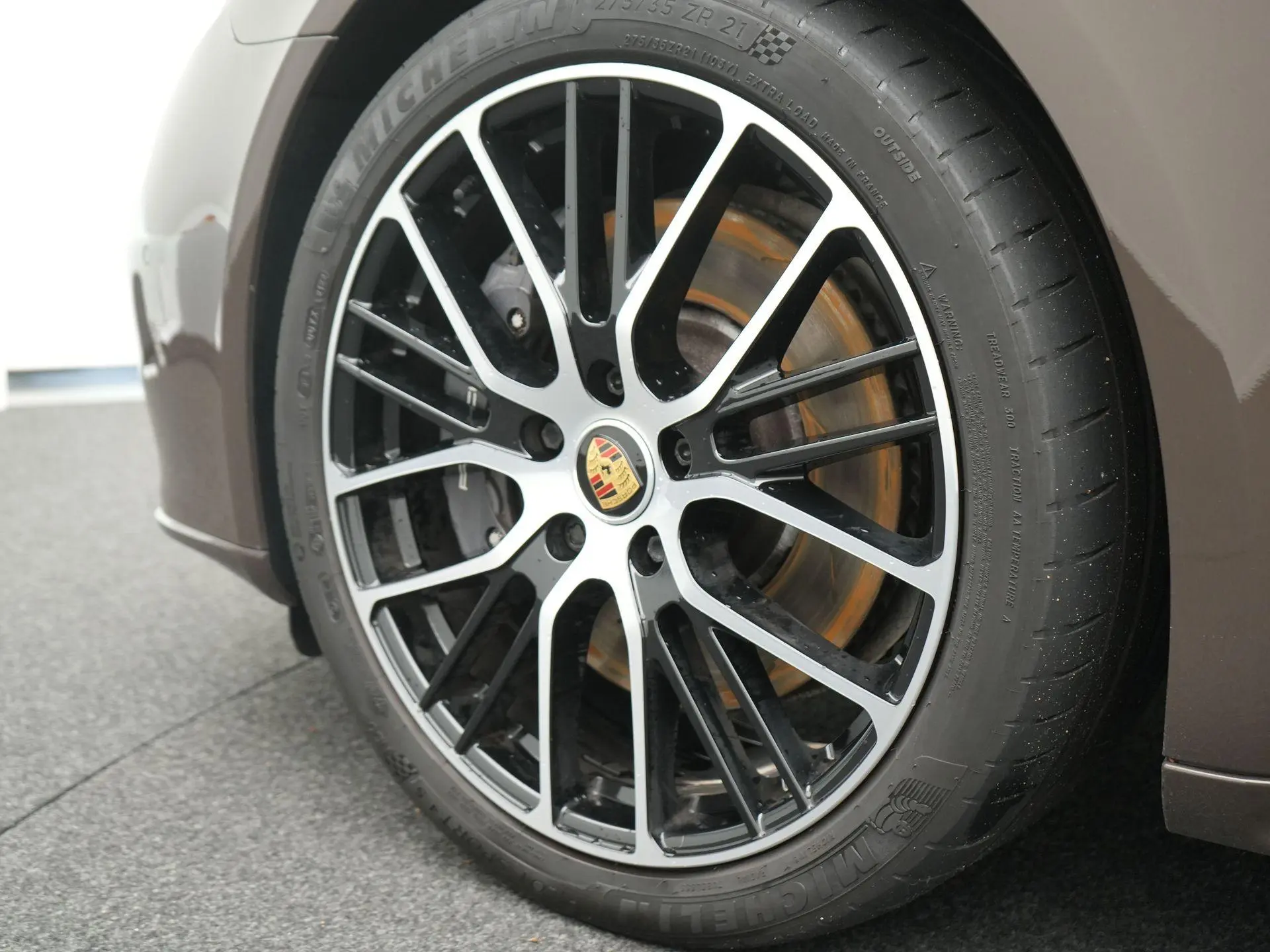 Panamera Sport Turismo 4 E-Hybrid Platinum Edition