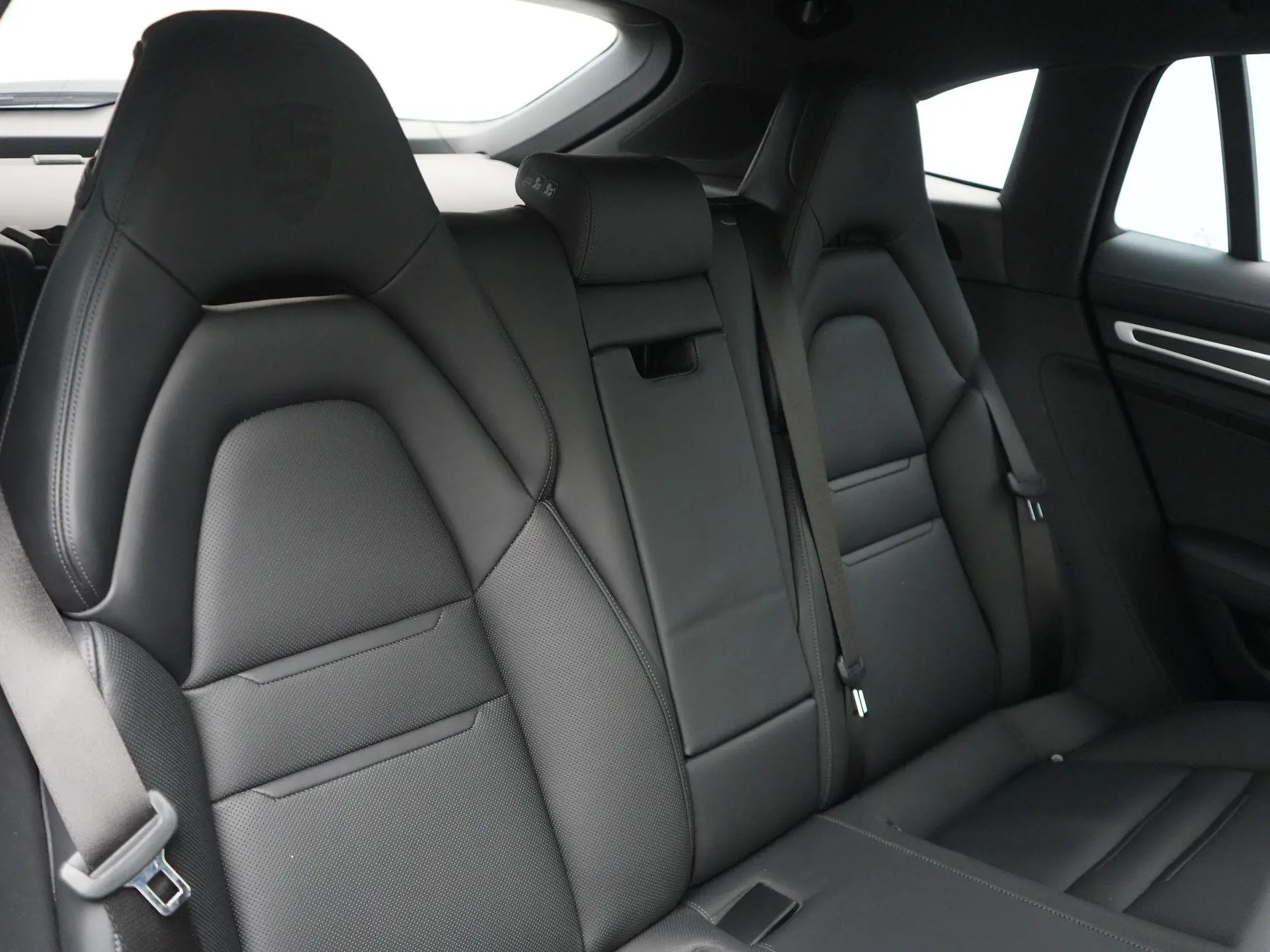 Panamera Sport Turismo 4 E-Hybrid Platinum Edition