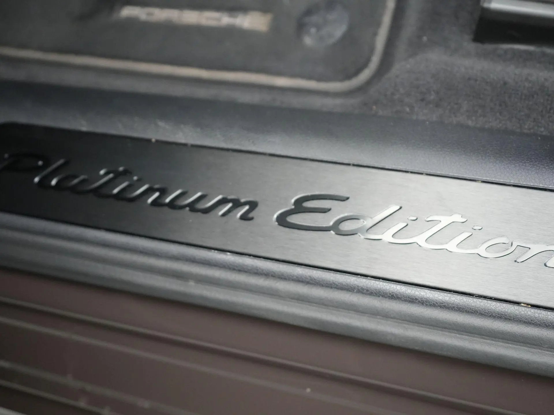 Panamera Sport Turismo 4 E-Hybrid Platinum Edition
