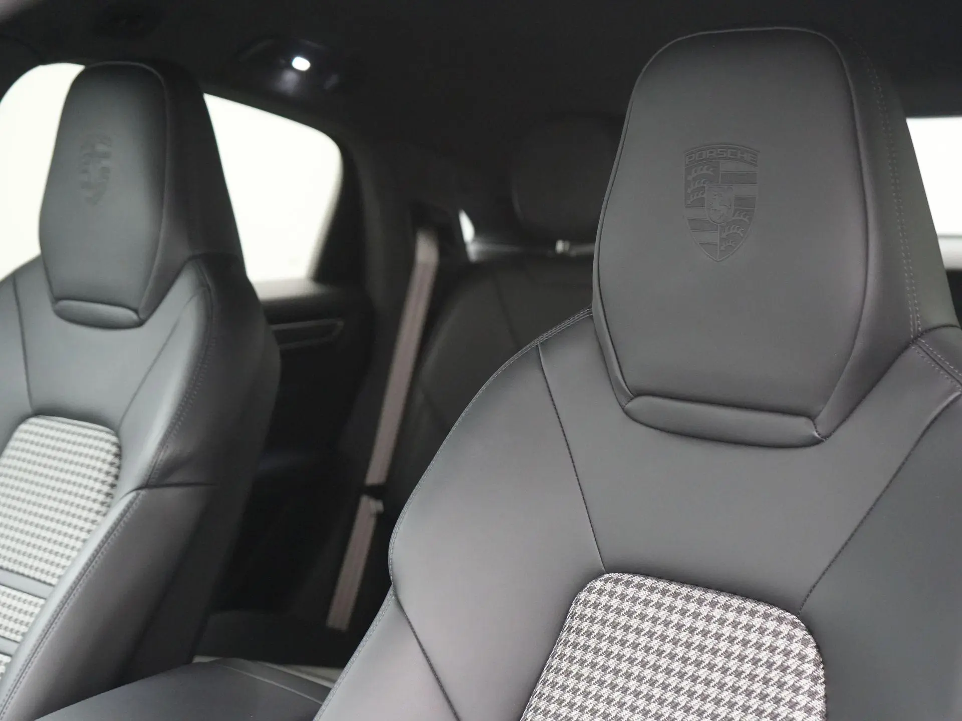 Cayenne E-Hybrid Coupé Platinum Edition