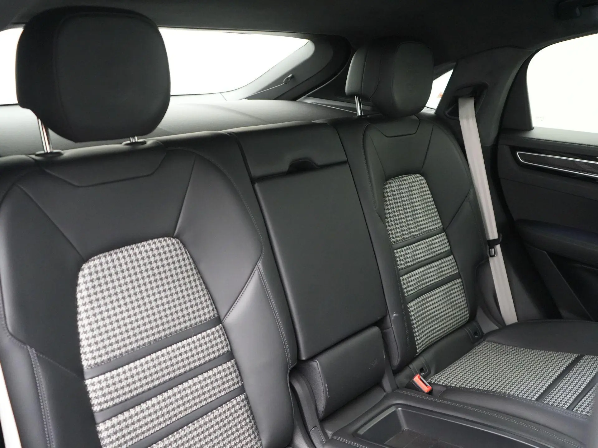Cayenne E-Hybrid Coupé Platinum Edition