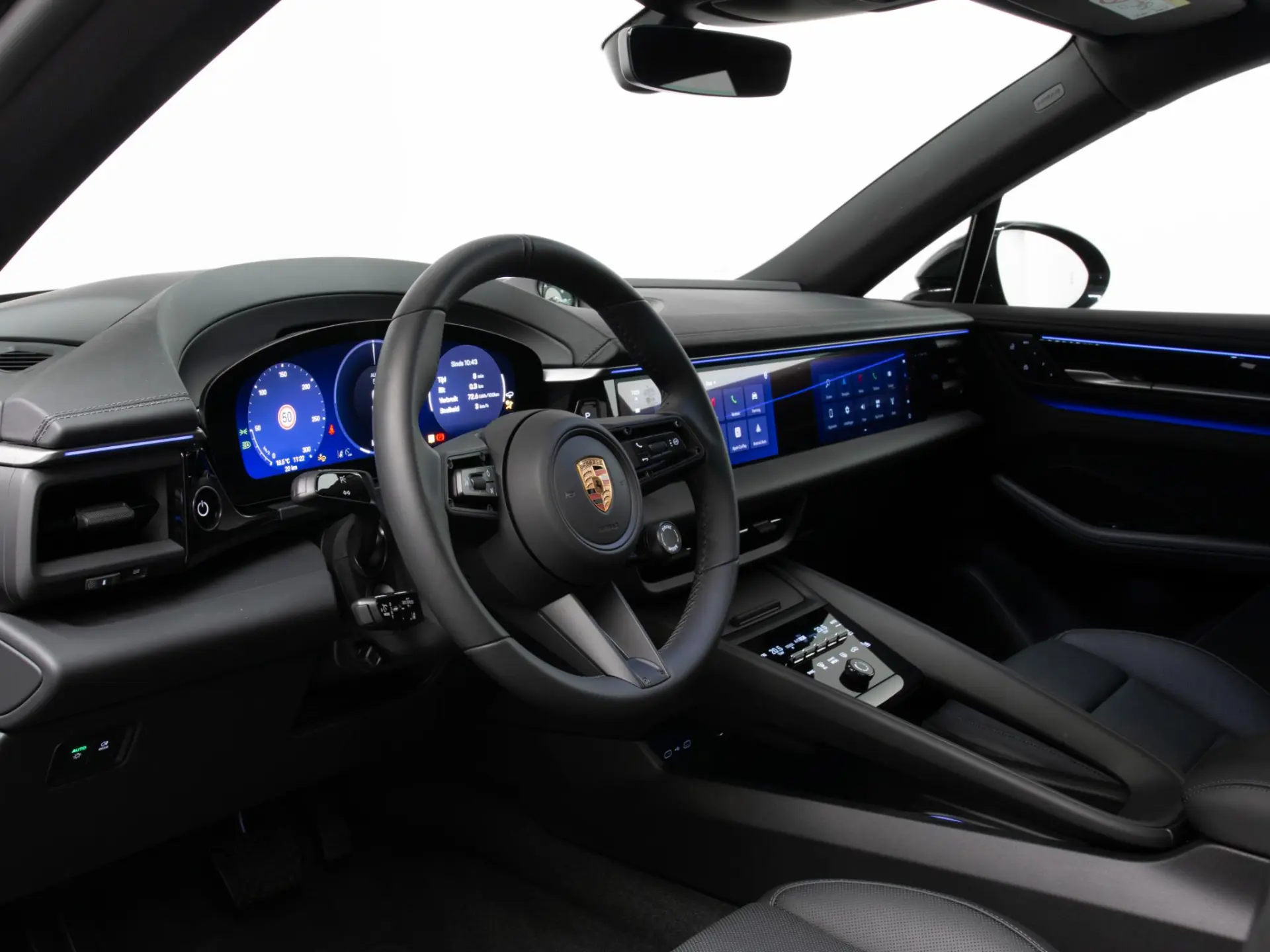Macan 4