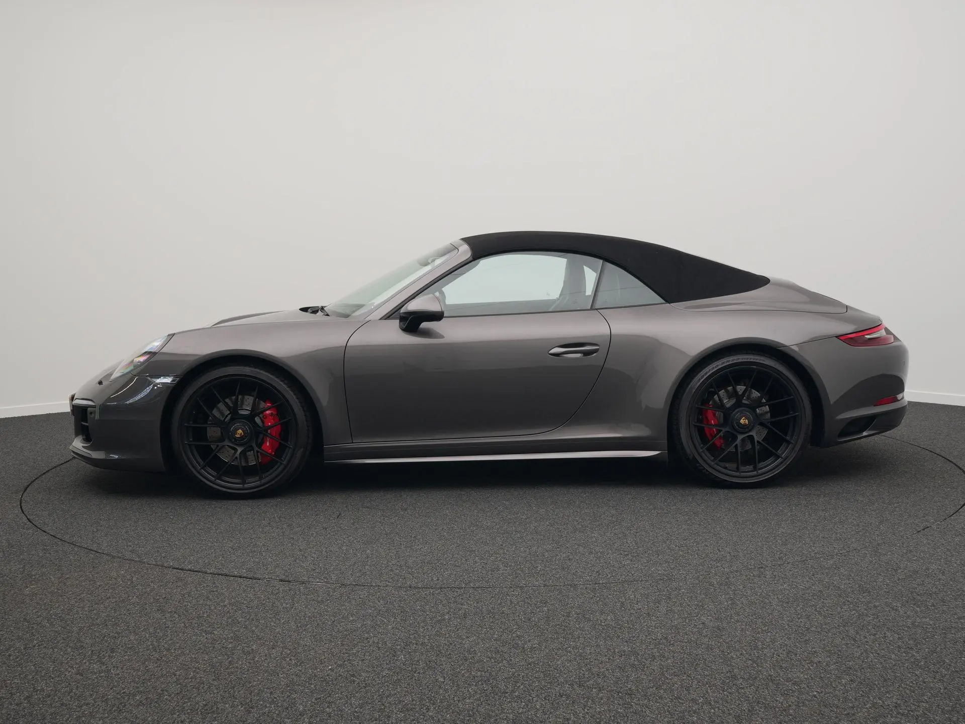 911 Carrera 4 GTS Cabriolet