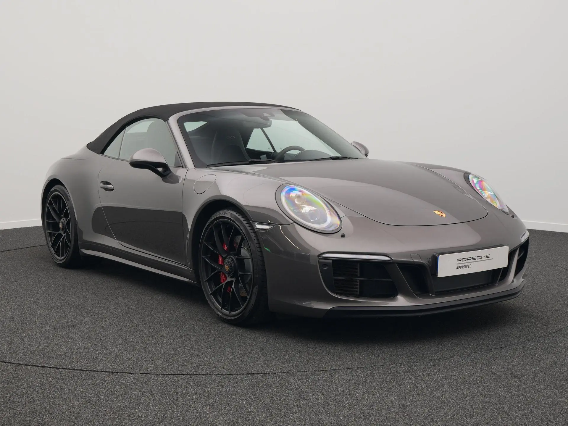 911 Carrera 4 GTS Cabriolet