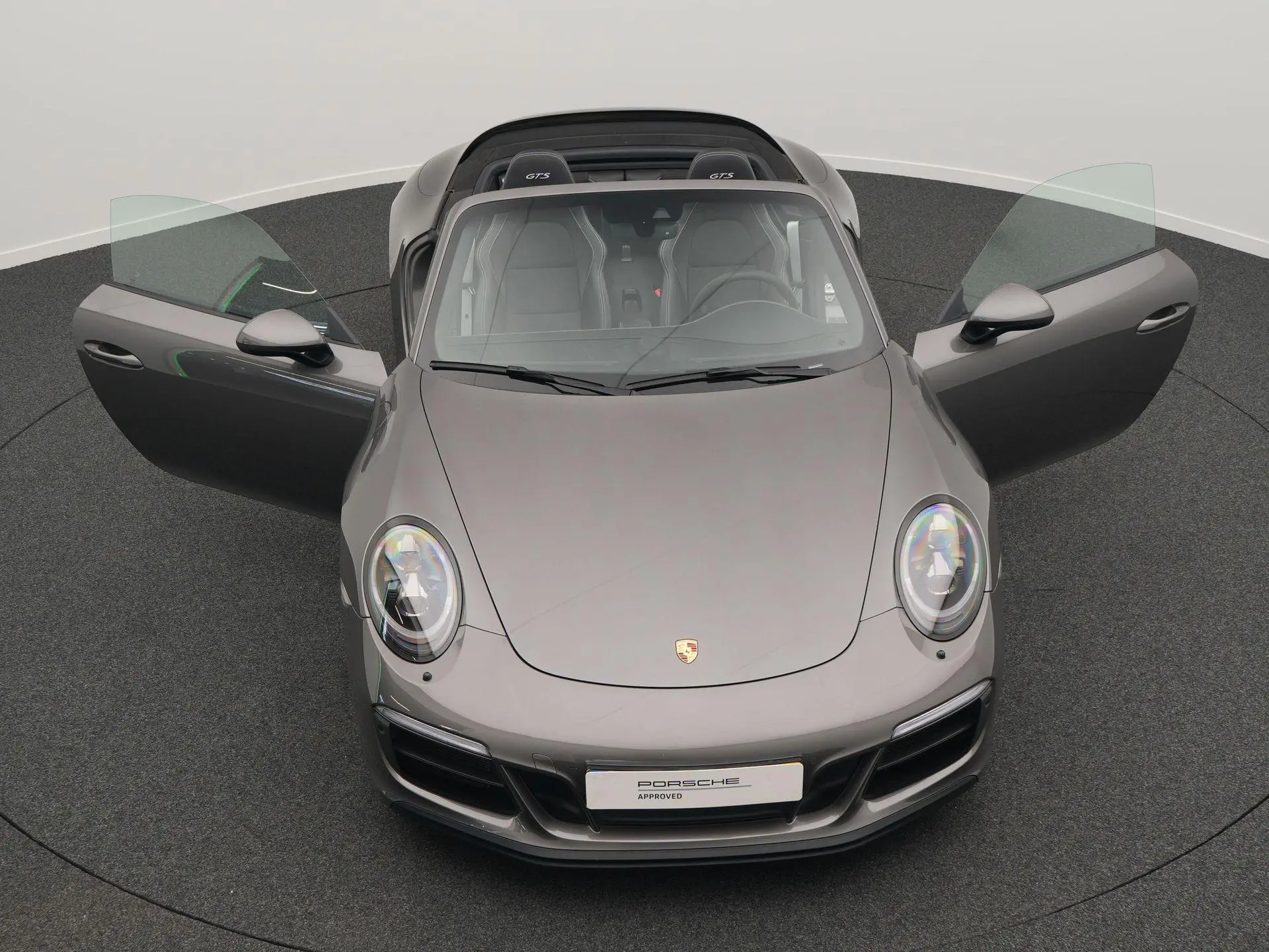 911 Carrera 4 GTS Cabriolet