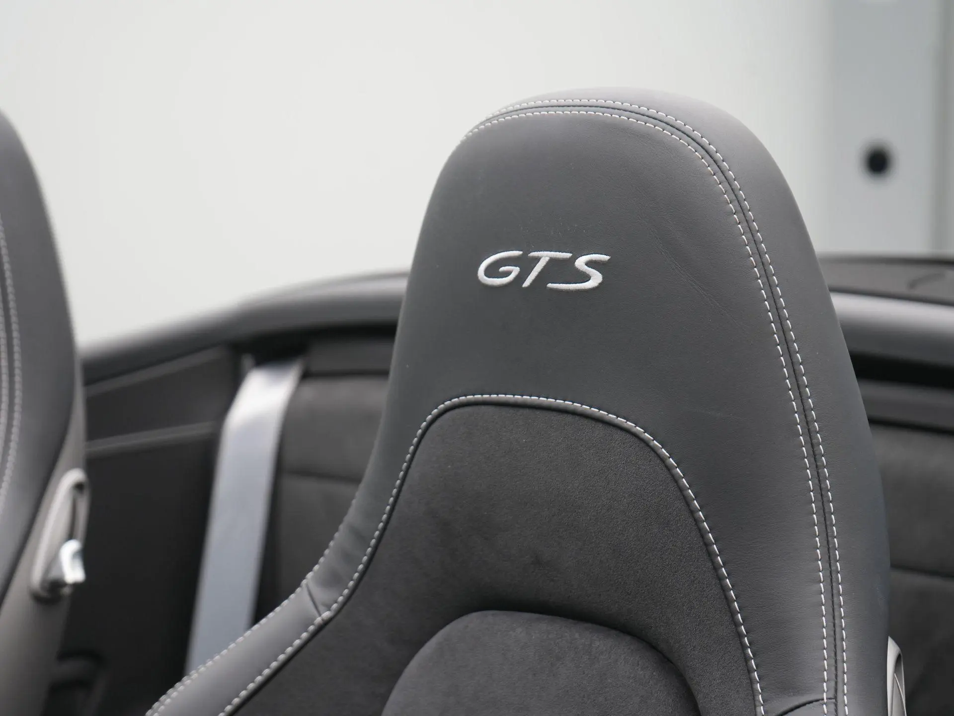 911 Carrera 4 GTS Cabriolet