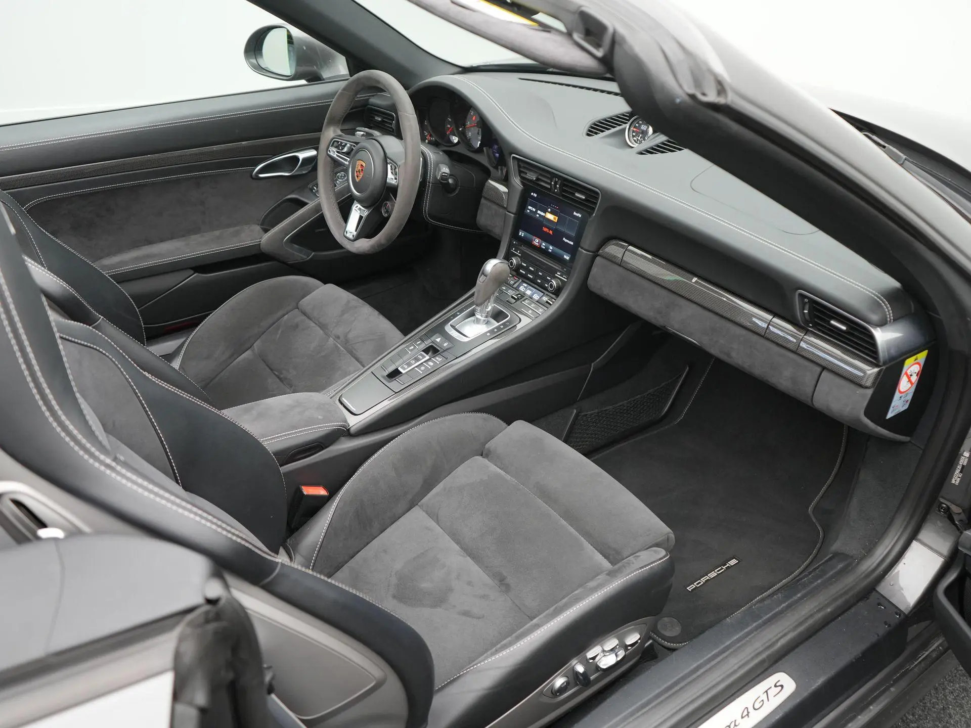 911 Carrera 4 GTS Cabriolet