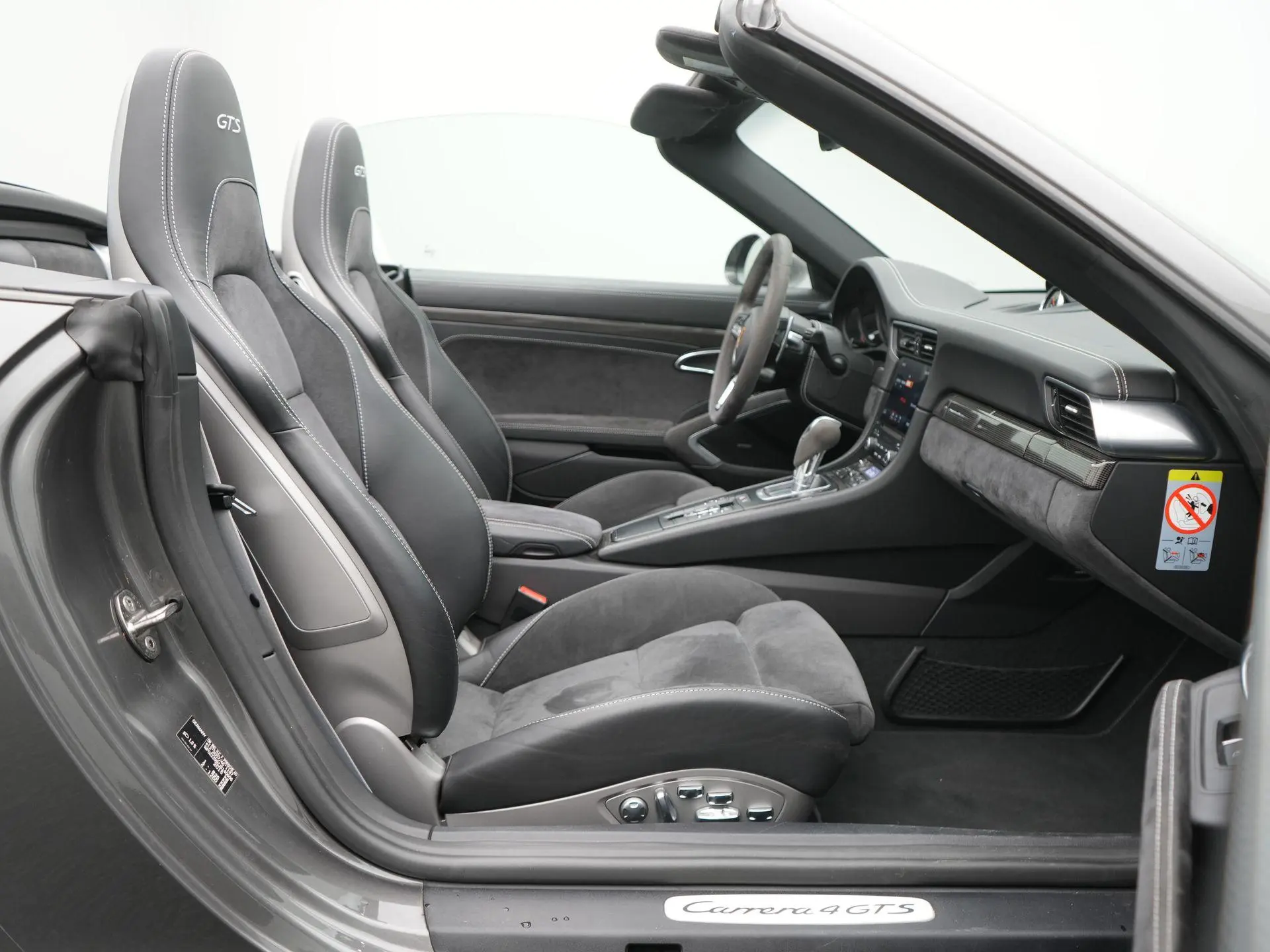 911 Carrera 4 GTS Cabriolet