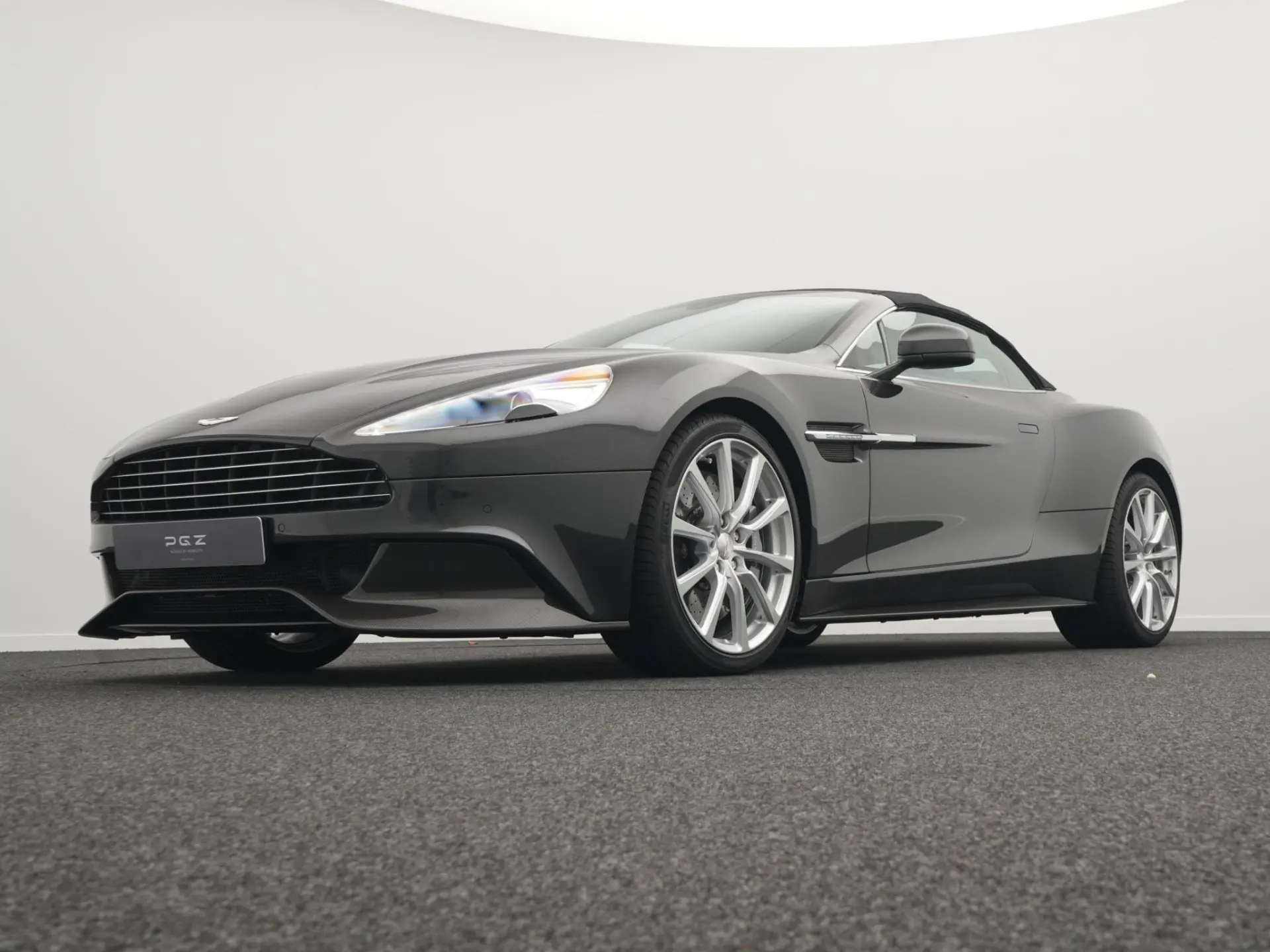 Vanquish Volante touchtronic