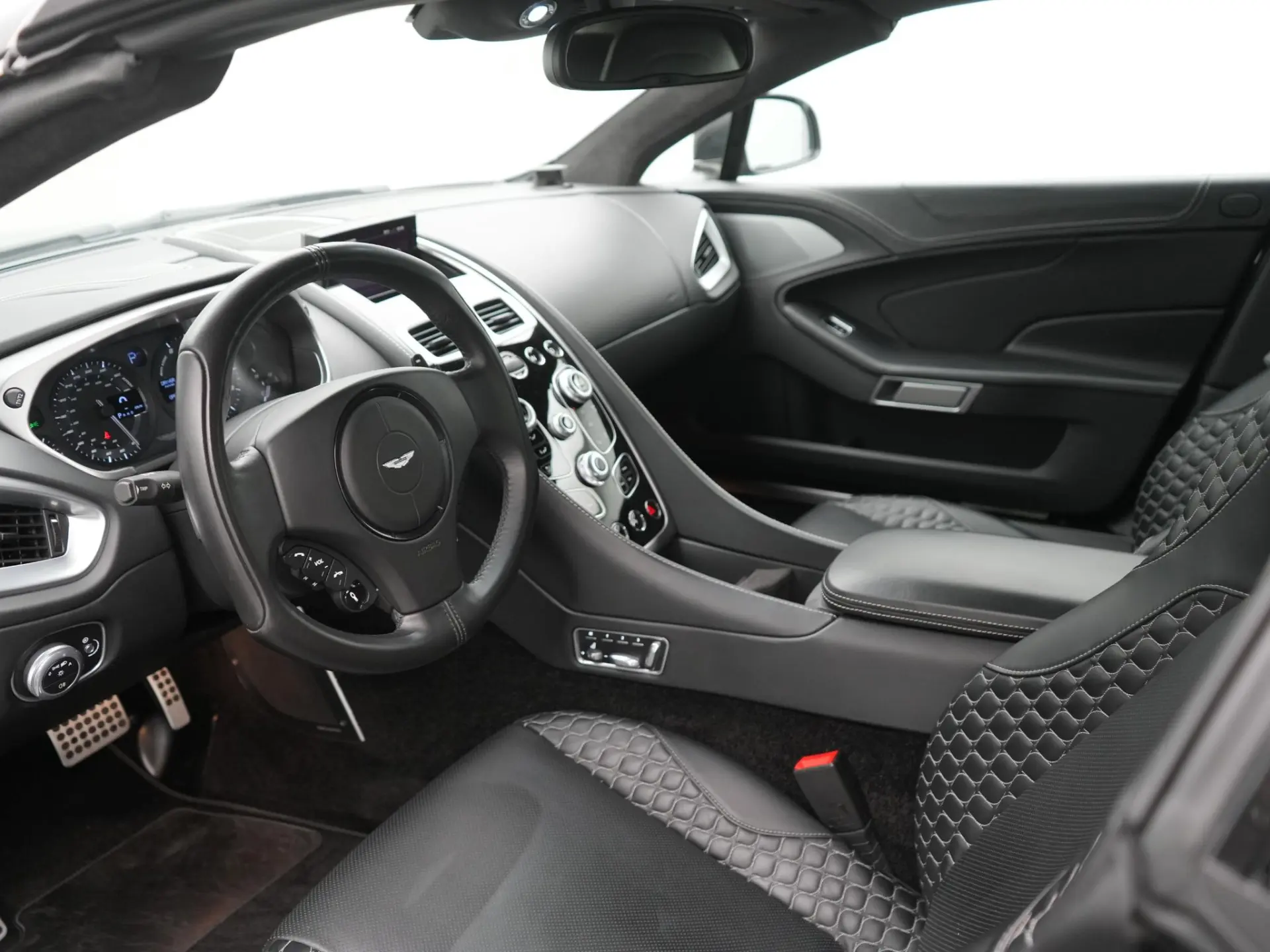 Vanquish Volante touchtronic