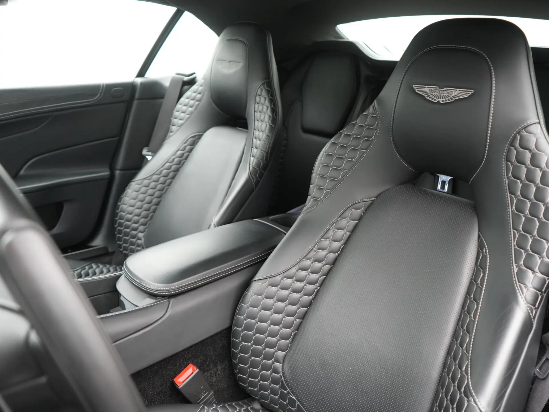 Vanquish Volante touchtronic