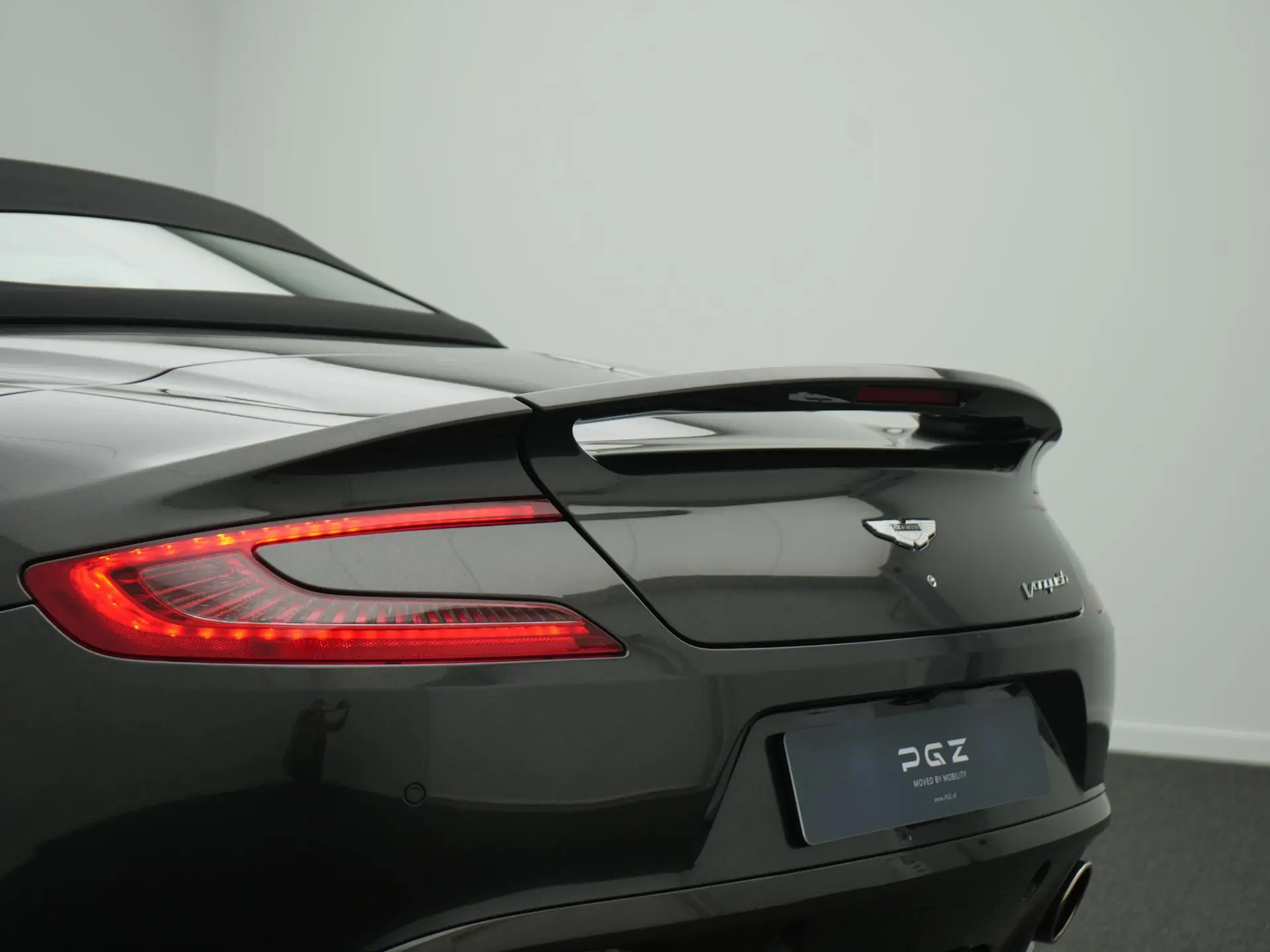 Vanquish Volante touchtronic