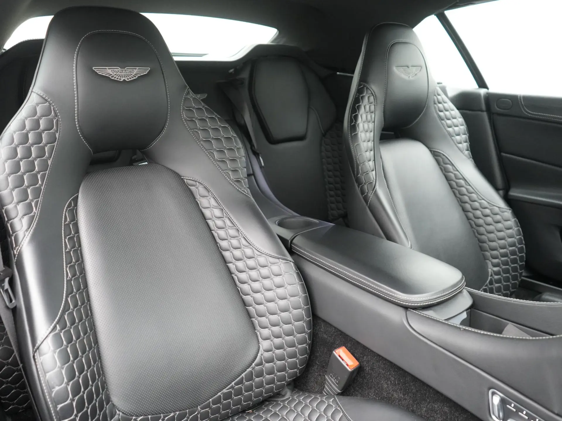Vanquish Volante touchtronic