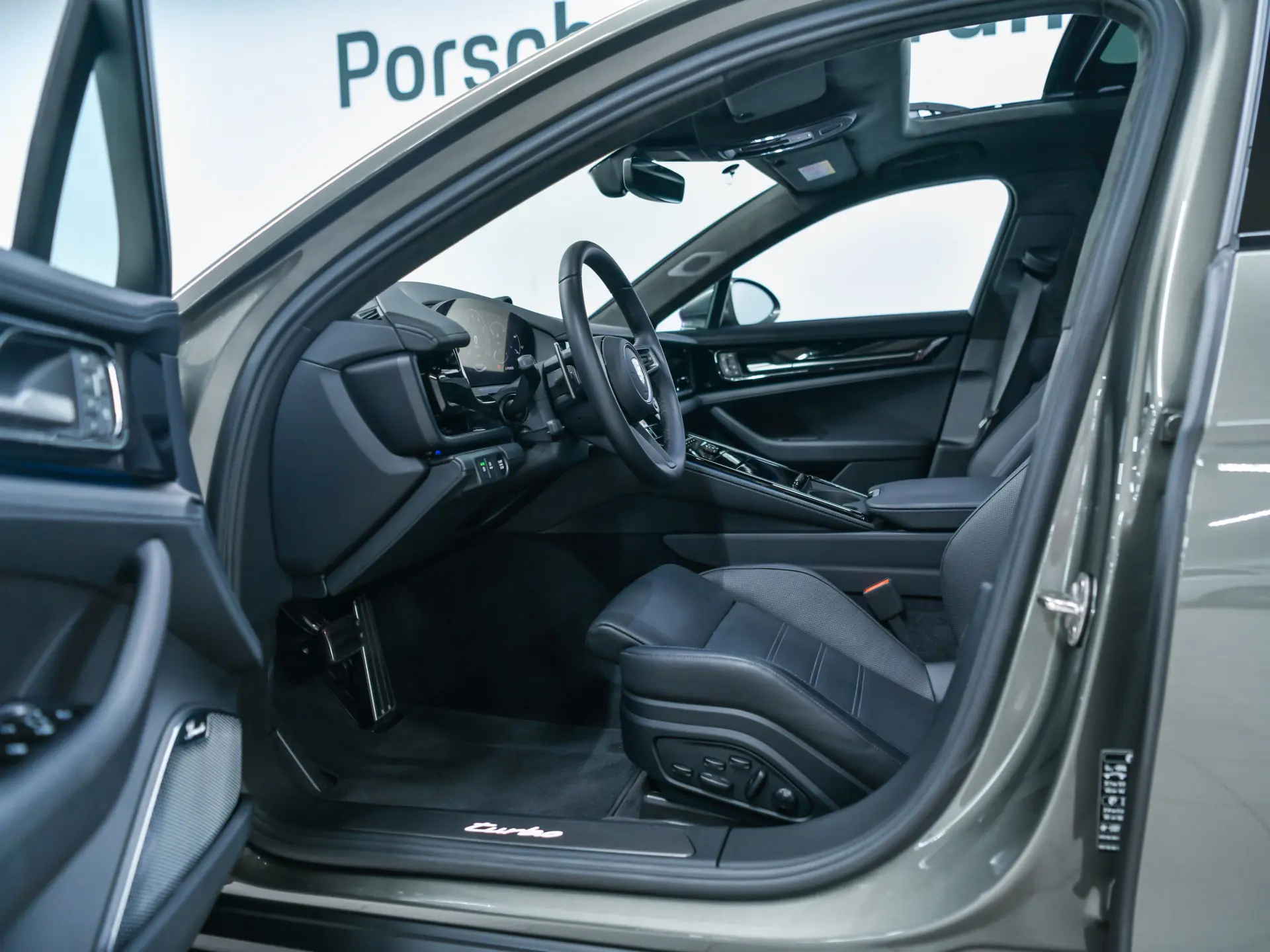 Panamera Turbo E-Hybrid