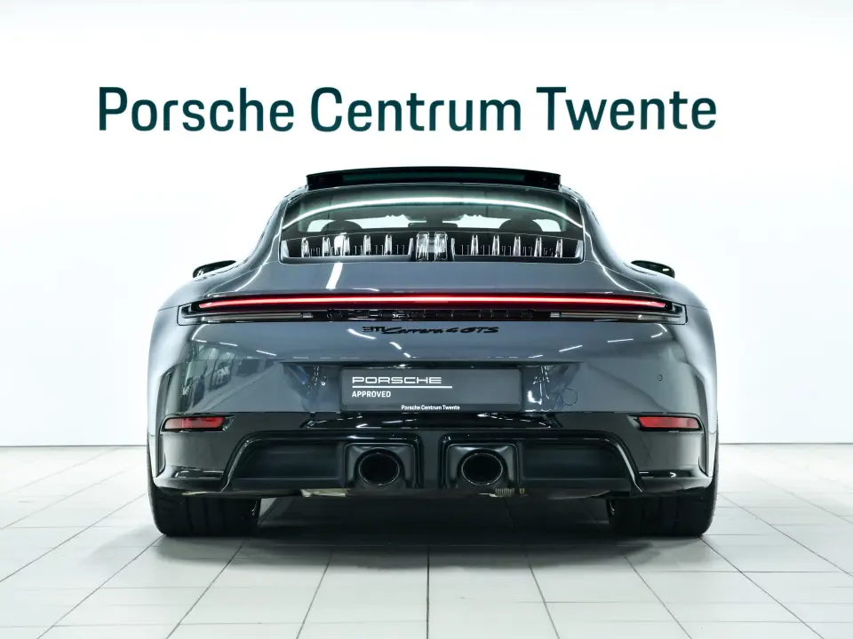911 Carrera 4 GTS