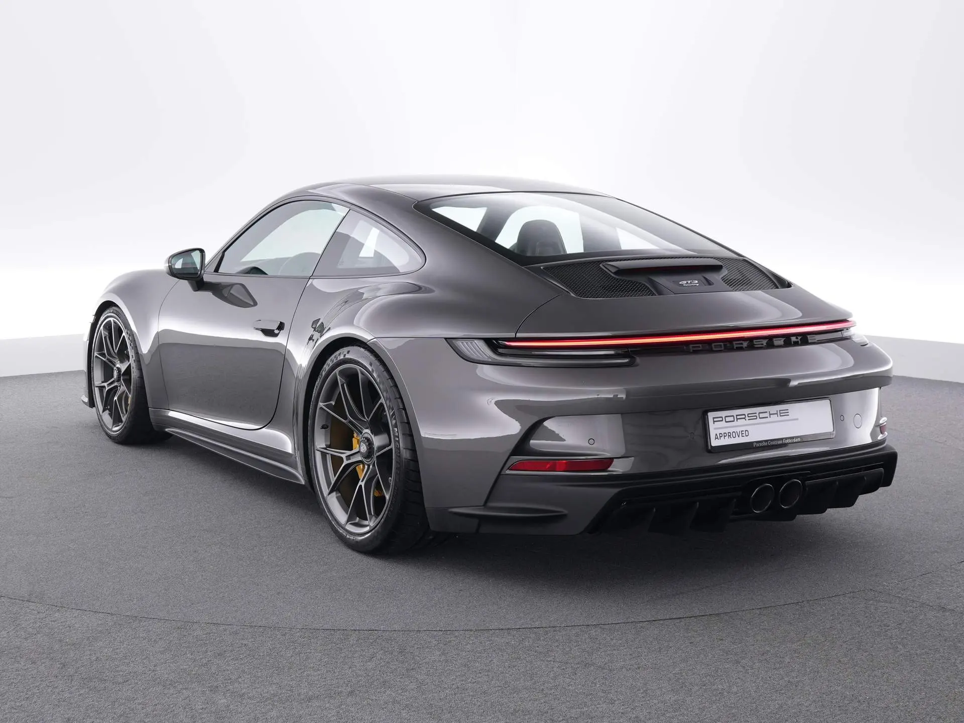 911 GT3 Touring