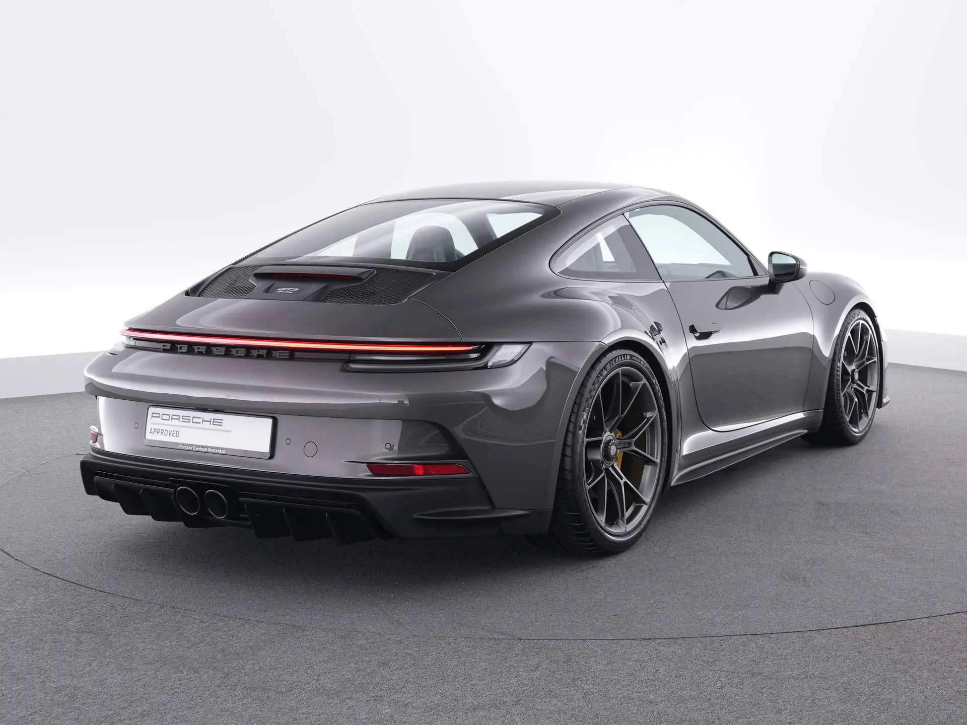 911 GT3 Touring