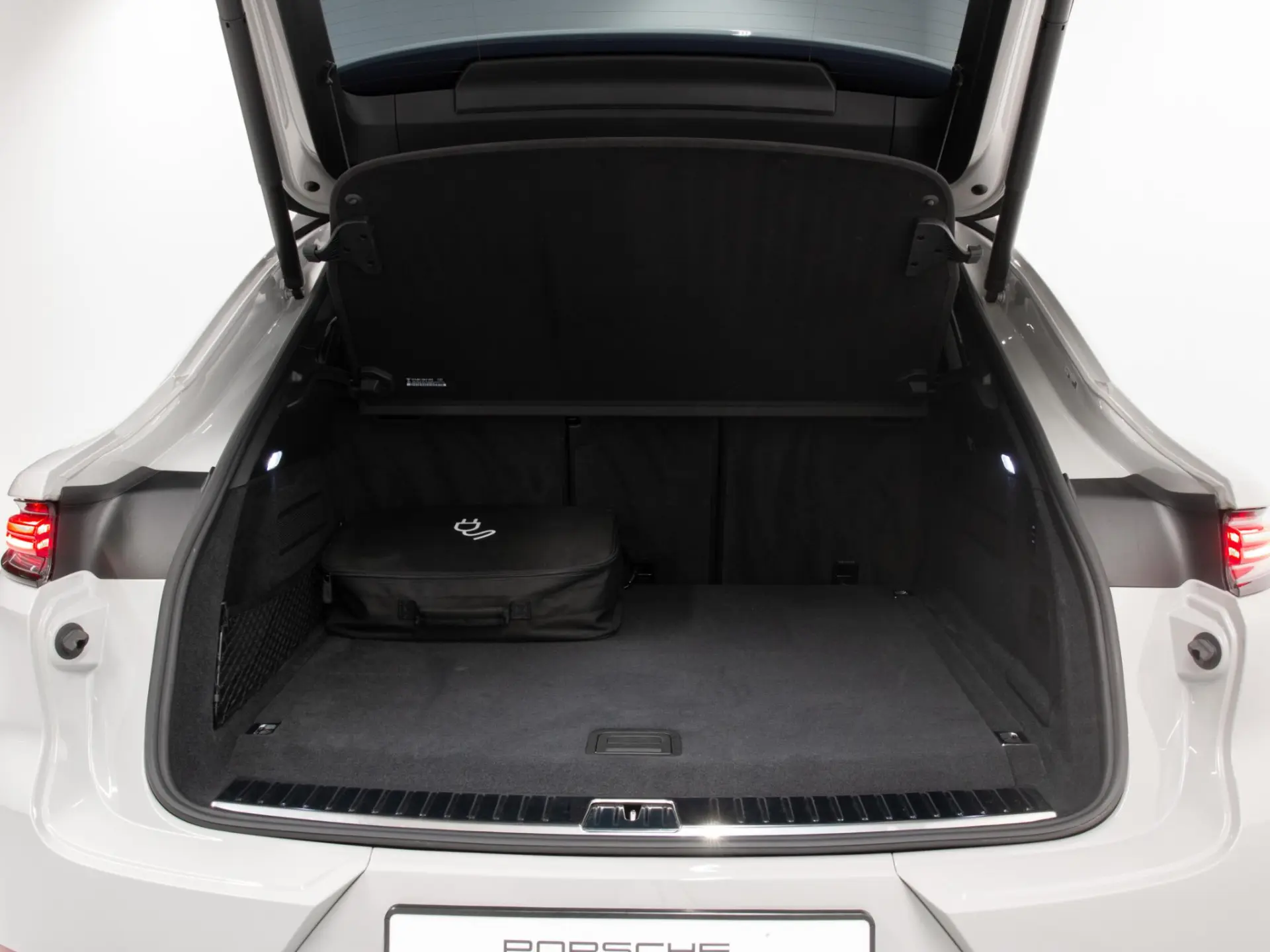 Cayenne Turbo E-Hybrid Coupé