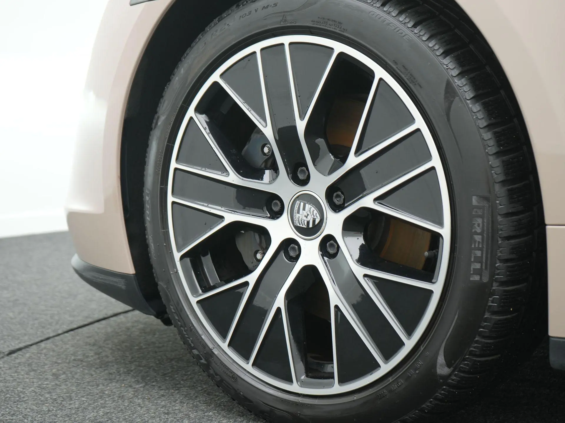 Taycan Sport Turismo