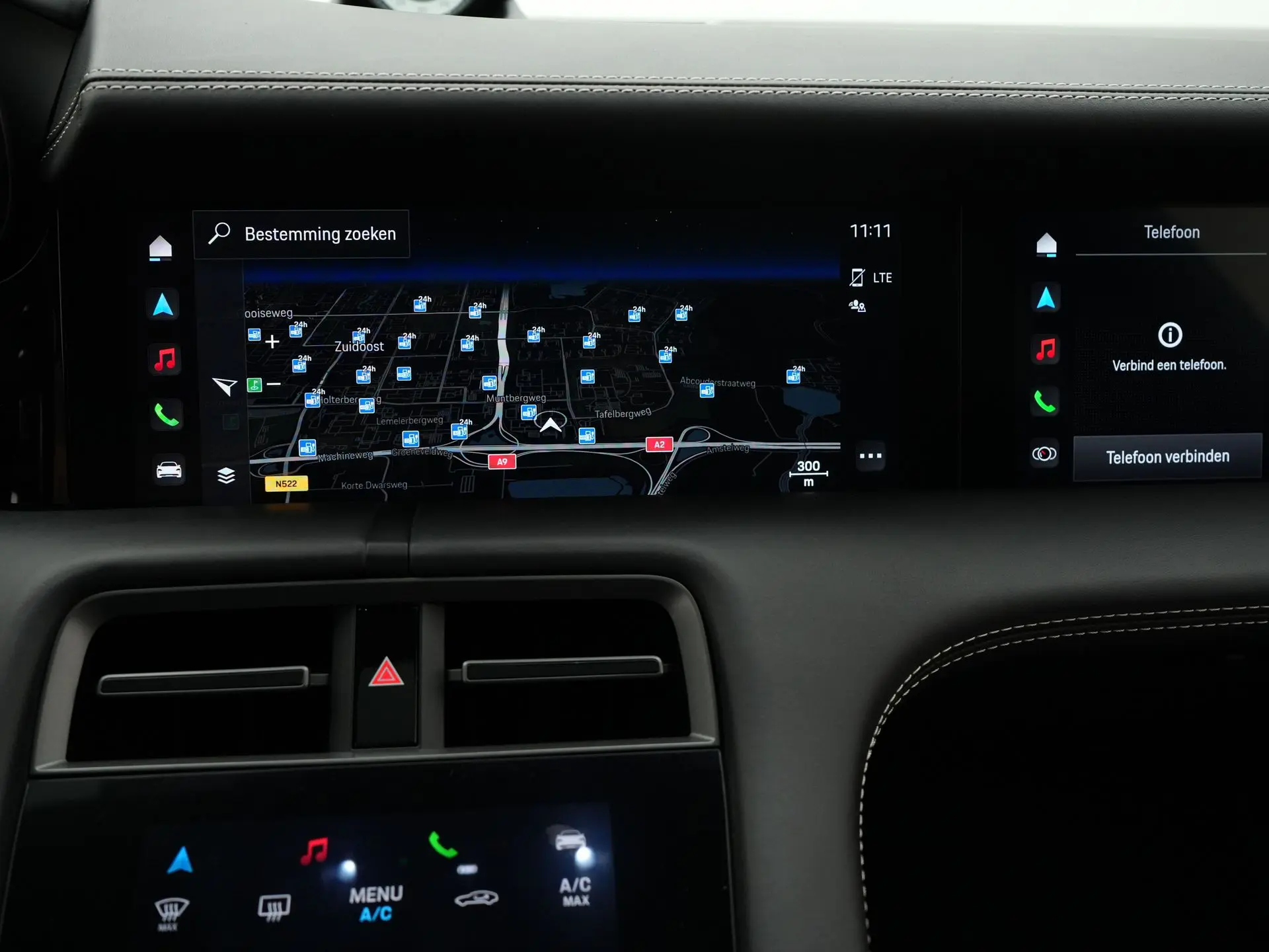 Taycan Turbo S Sport Turismo