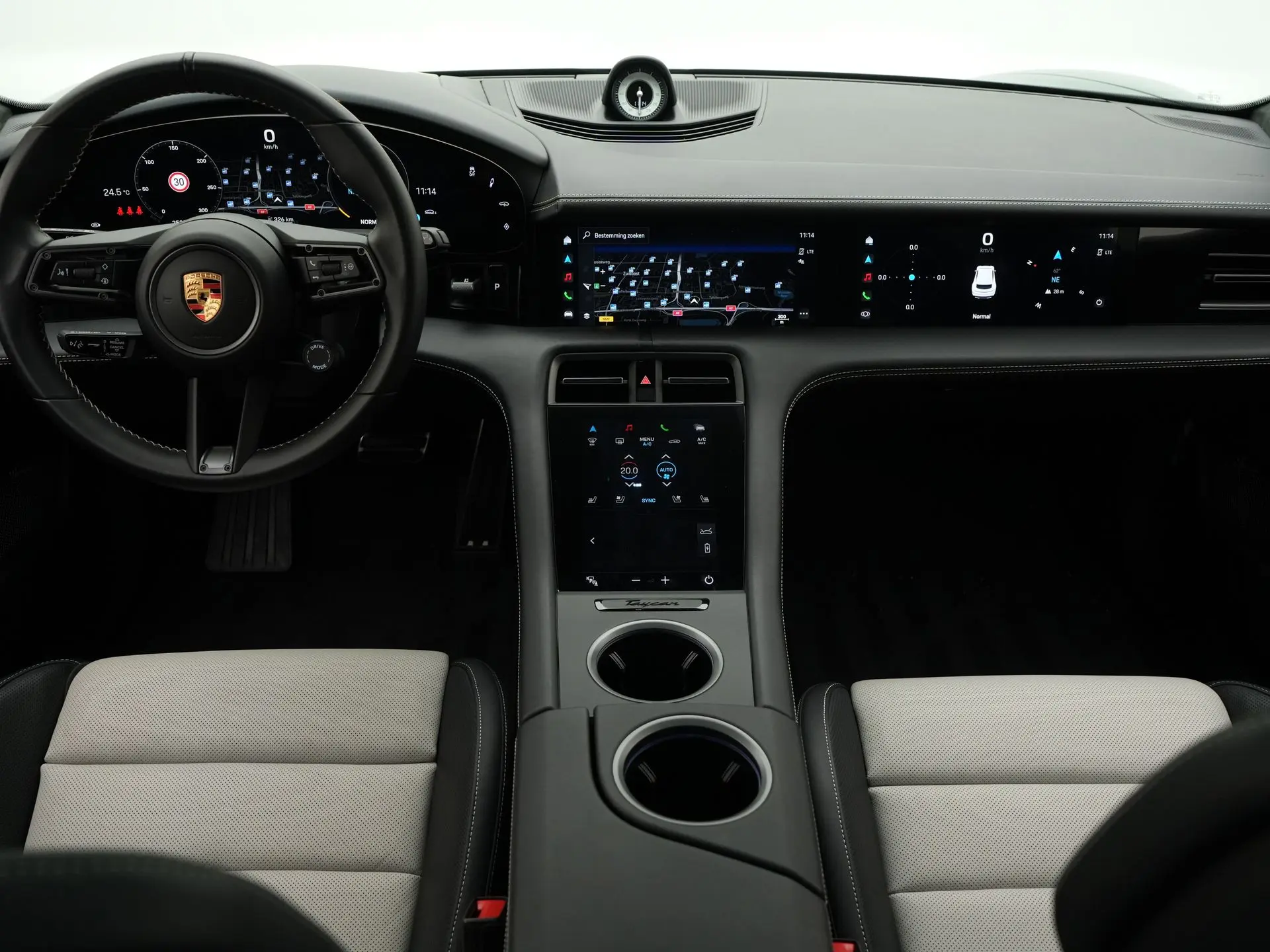 Taycan Turbo S Sport Turismo