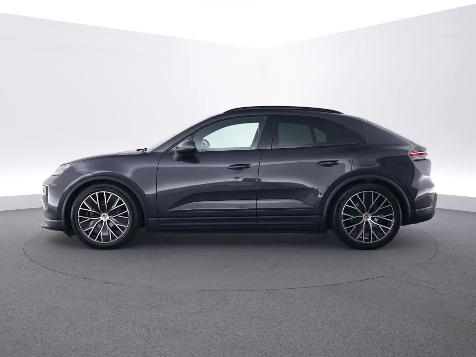 Macan 4