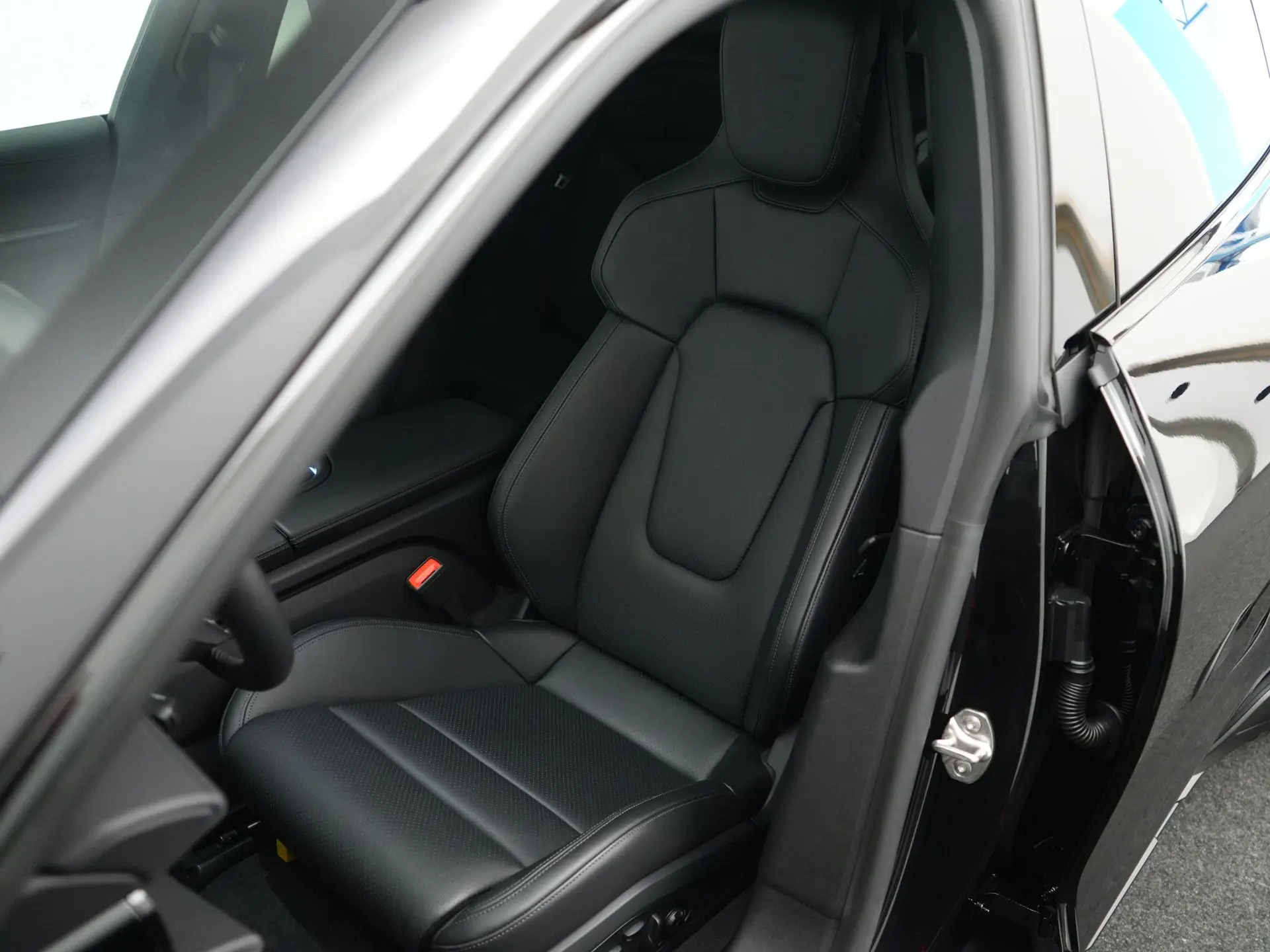 Taycan 4 Cross Turismo