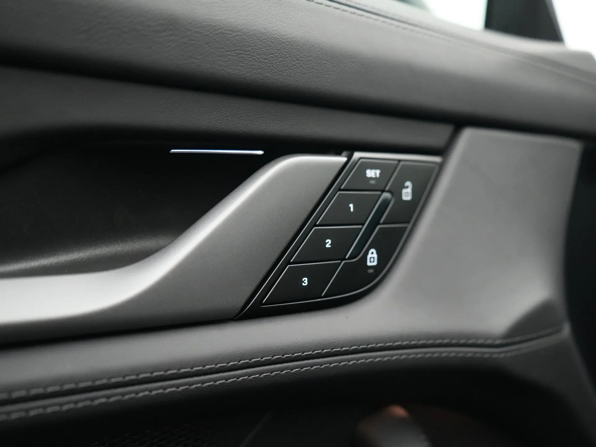 Taycan 4 Cross Turismo