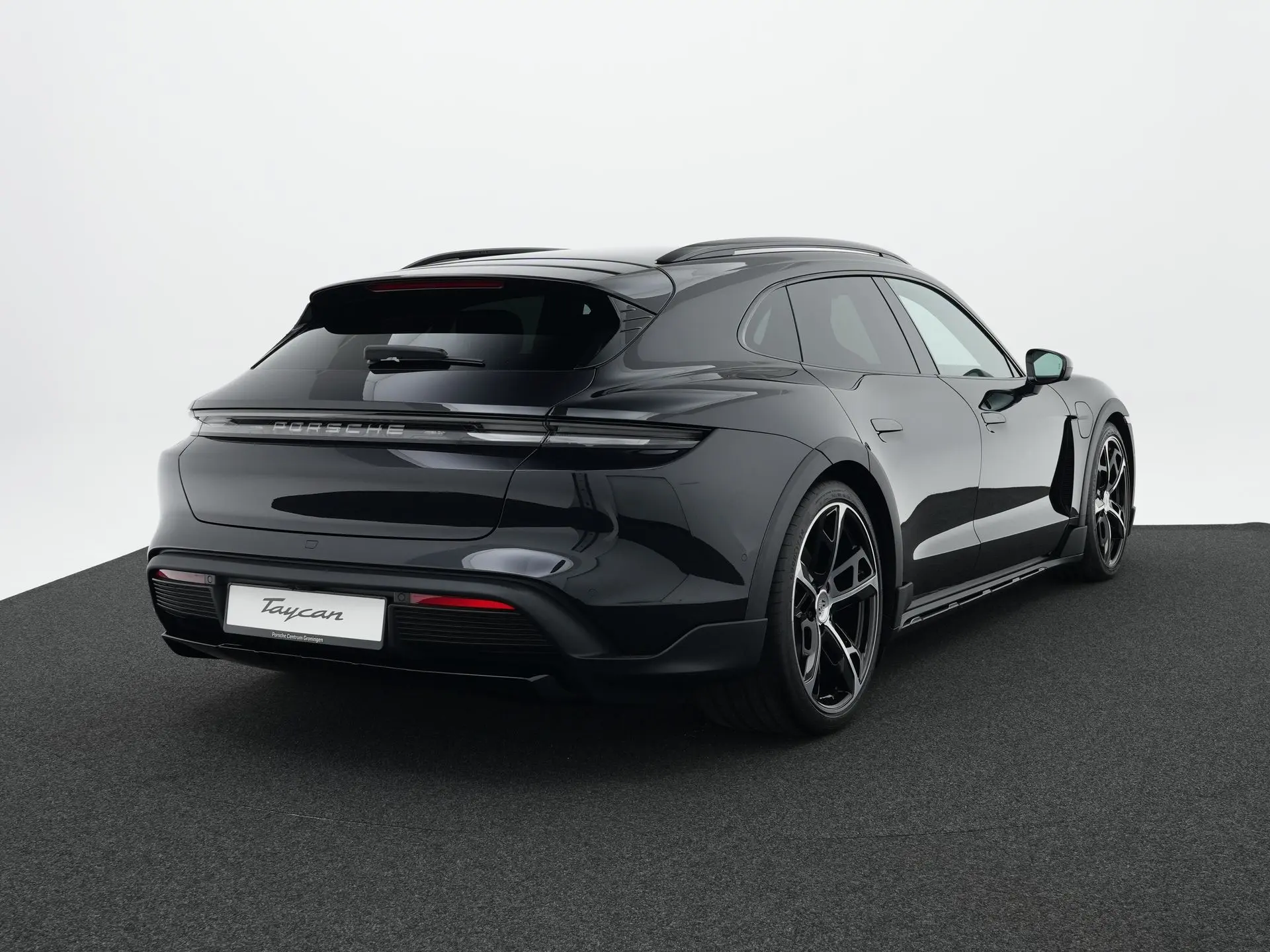 Taycan 4 Cross Turismo